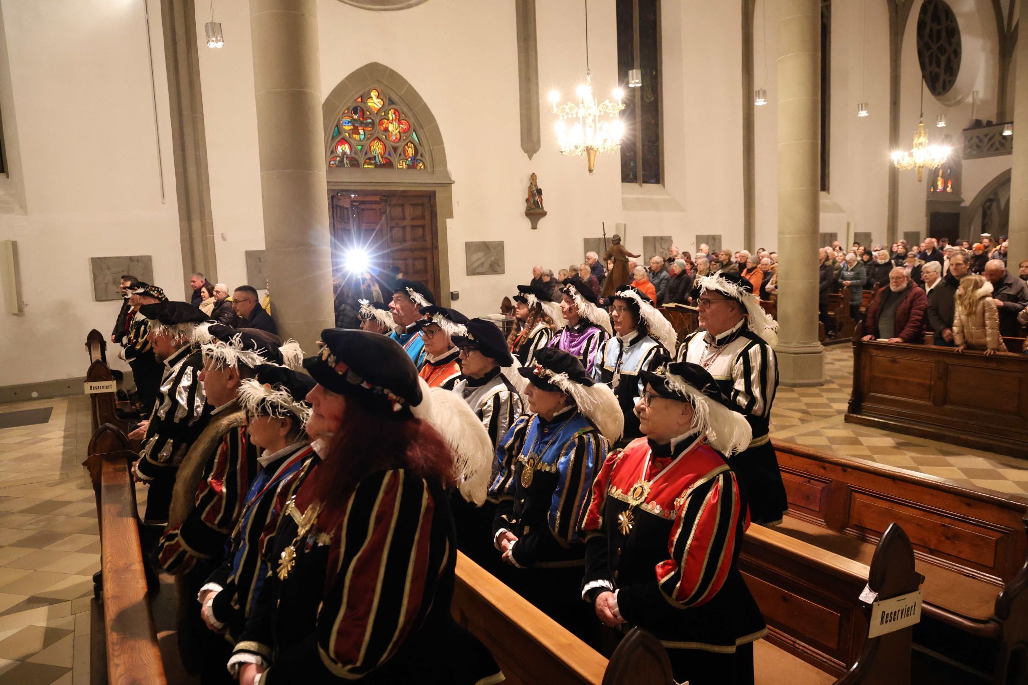 Narrenmesse im Feldkircher Dom und Gugga-Spektakel in Feldkirchs Innenstadt (Bildergalerie)