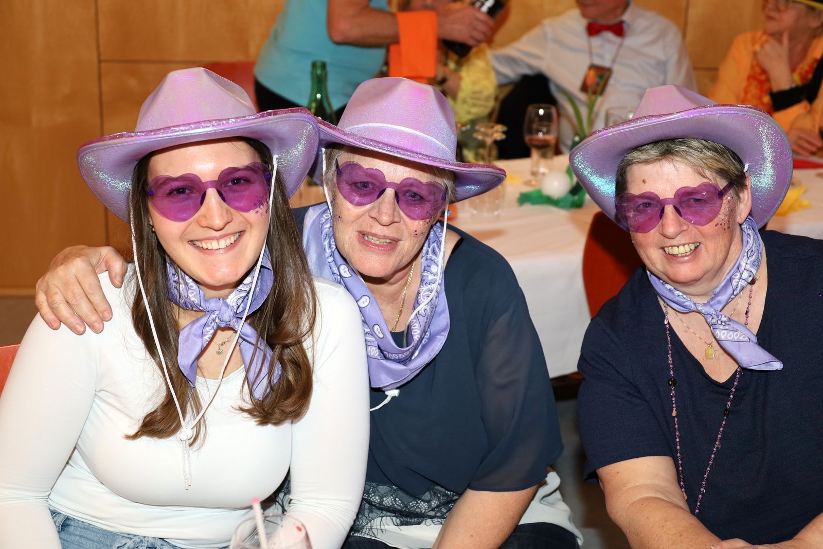 Erstes Kaffeekränzle in Eichenberg begeistert Jung und Alt (Bildergalerie)