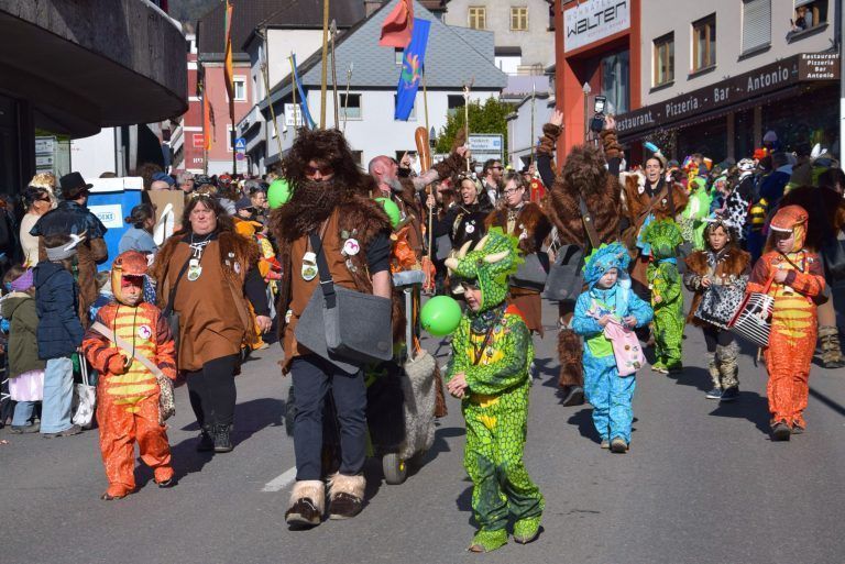 Jöri-Umzug, Reise in die Vergangenheit