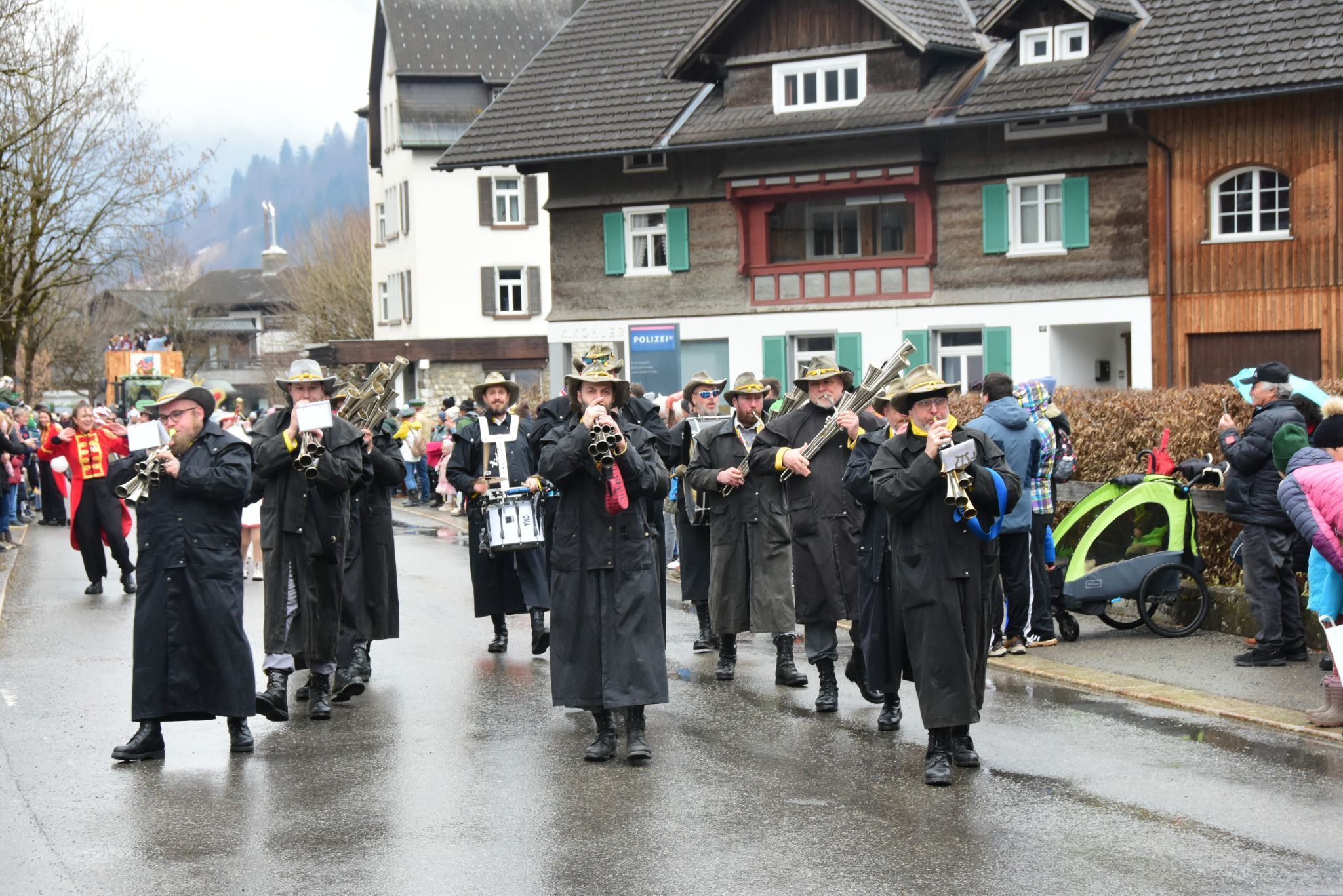 Bilder vom Unzug in Bezau (Bildergalerie)