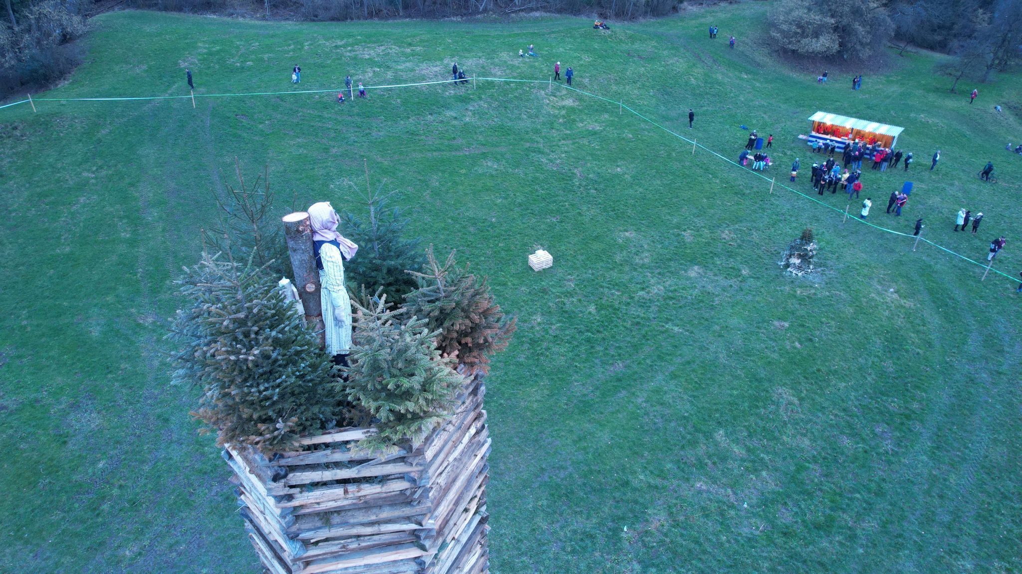 Anflug auf die Spitze des Funkens.