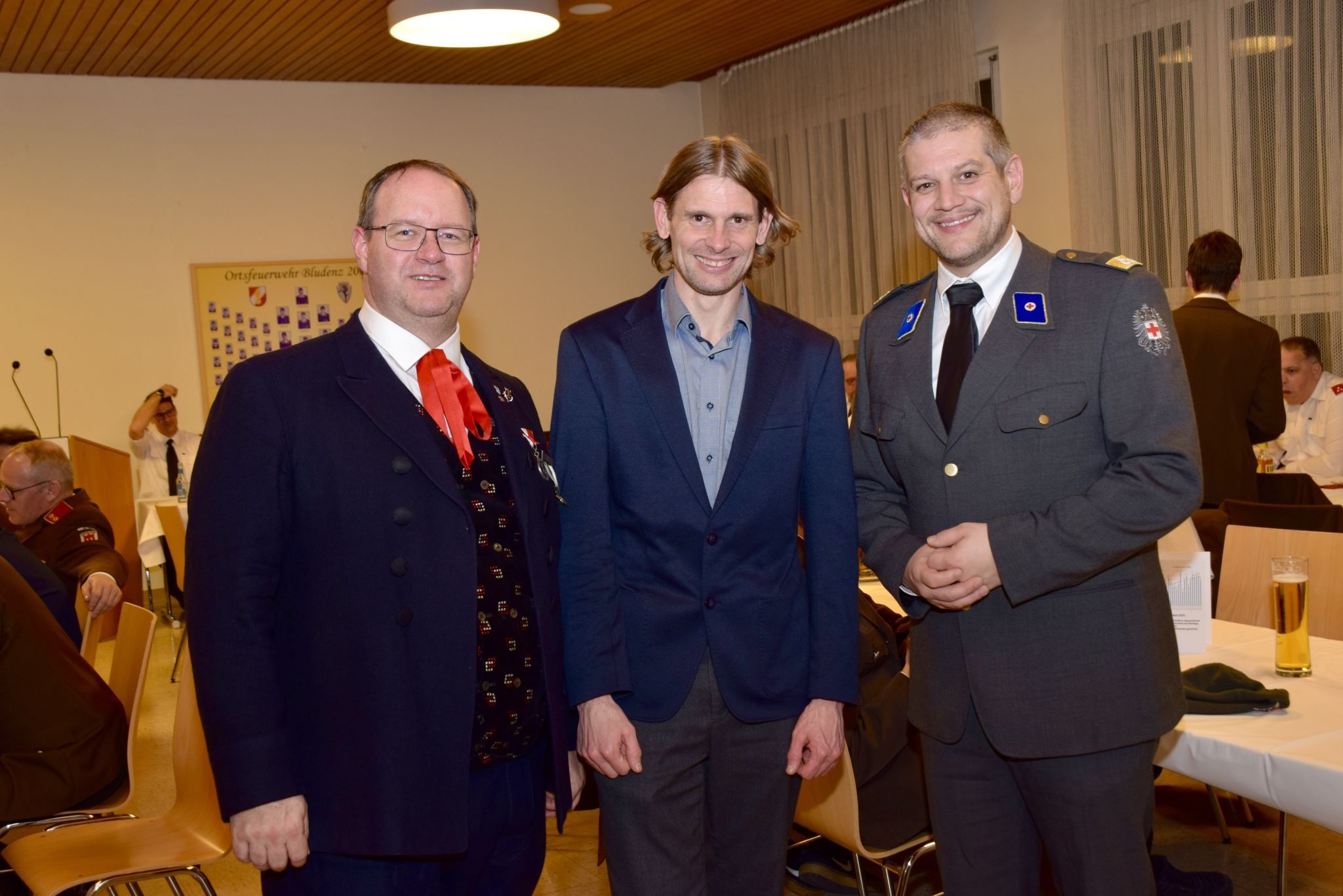 Ralf Mahner (Stadtmusik Bludenz), Stadtrat Bernhard Corn und Simon Hagen (Rotes Kreuz).