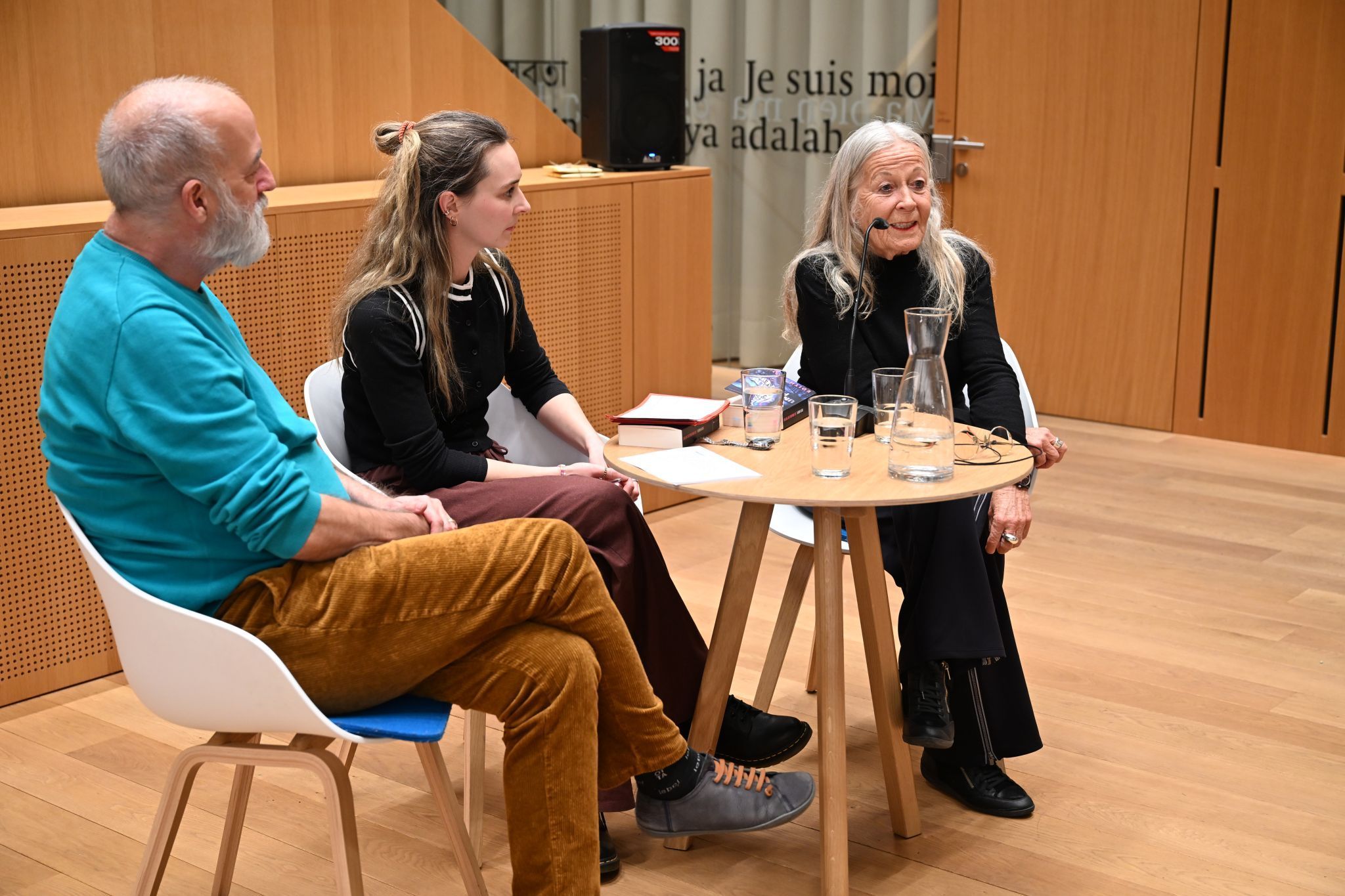 Die erfolgreiche Krimiautorin verriet, warum sie so gerne Krimis schreibt.