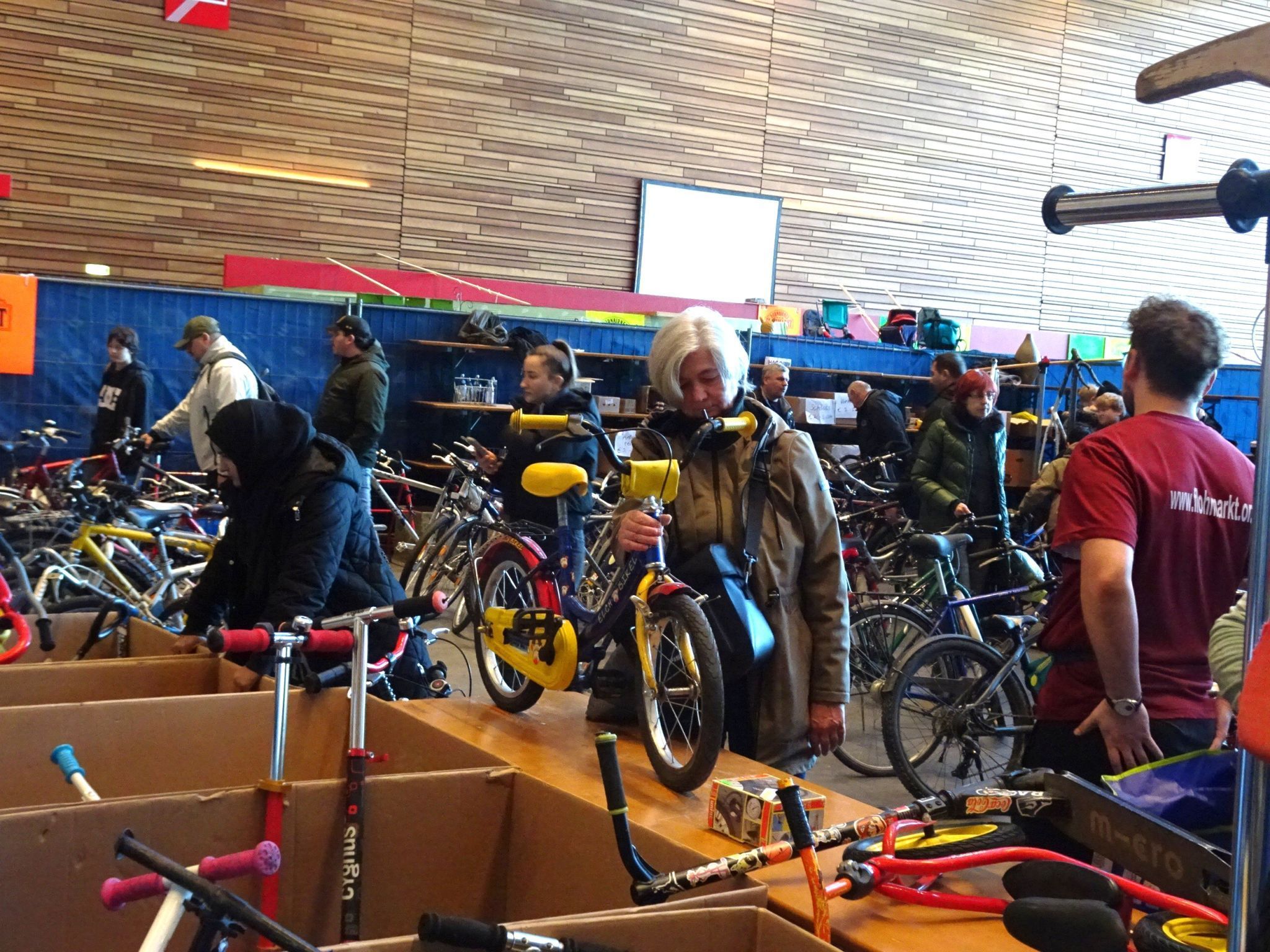 Die 51. Ausgabe des größten Flohmarkts Österreichs lockte wieder zahlreiche Besucher ins Messequartier. 