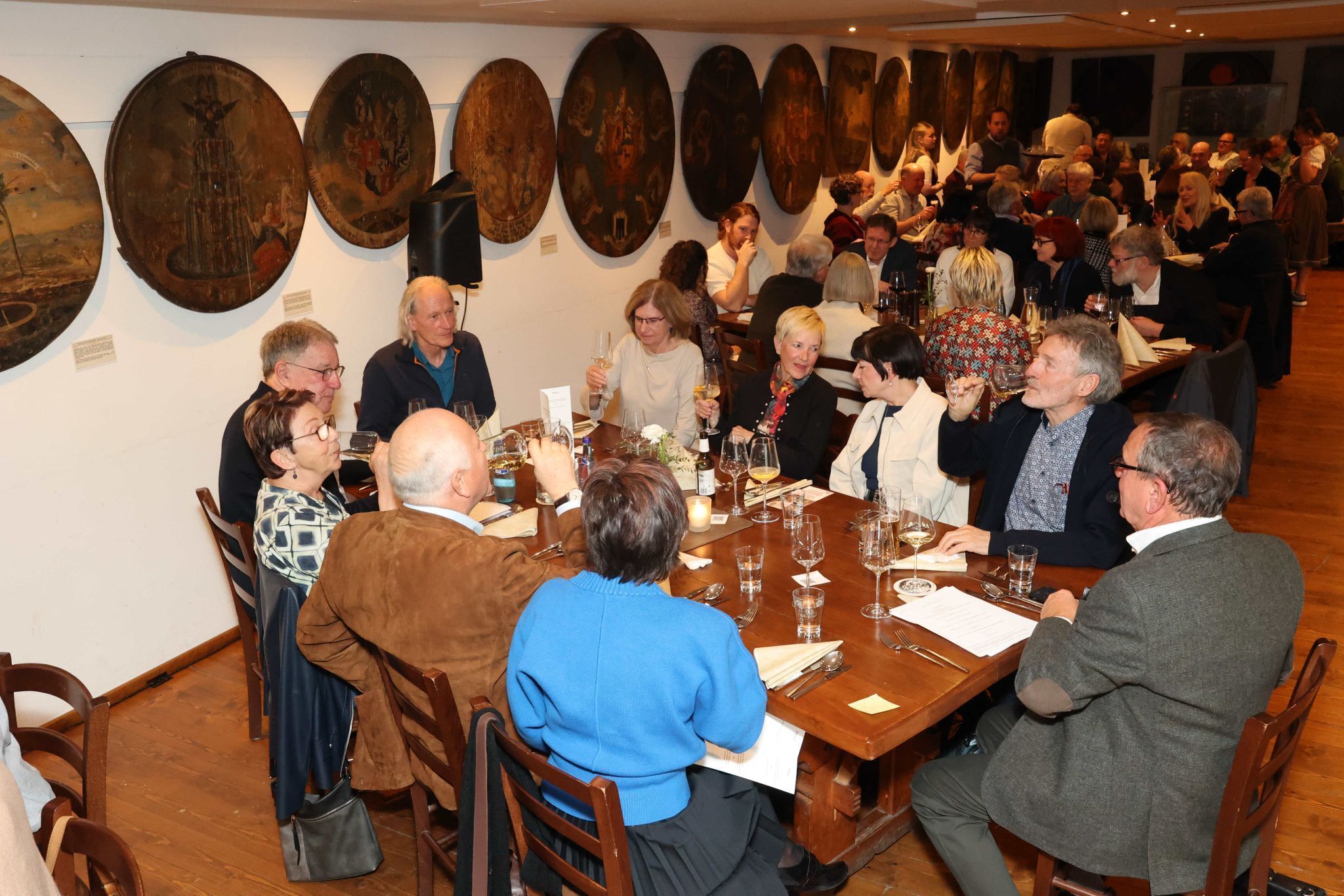 Berichte wechselten sich mit Genuss ab.