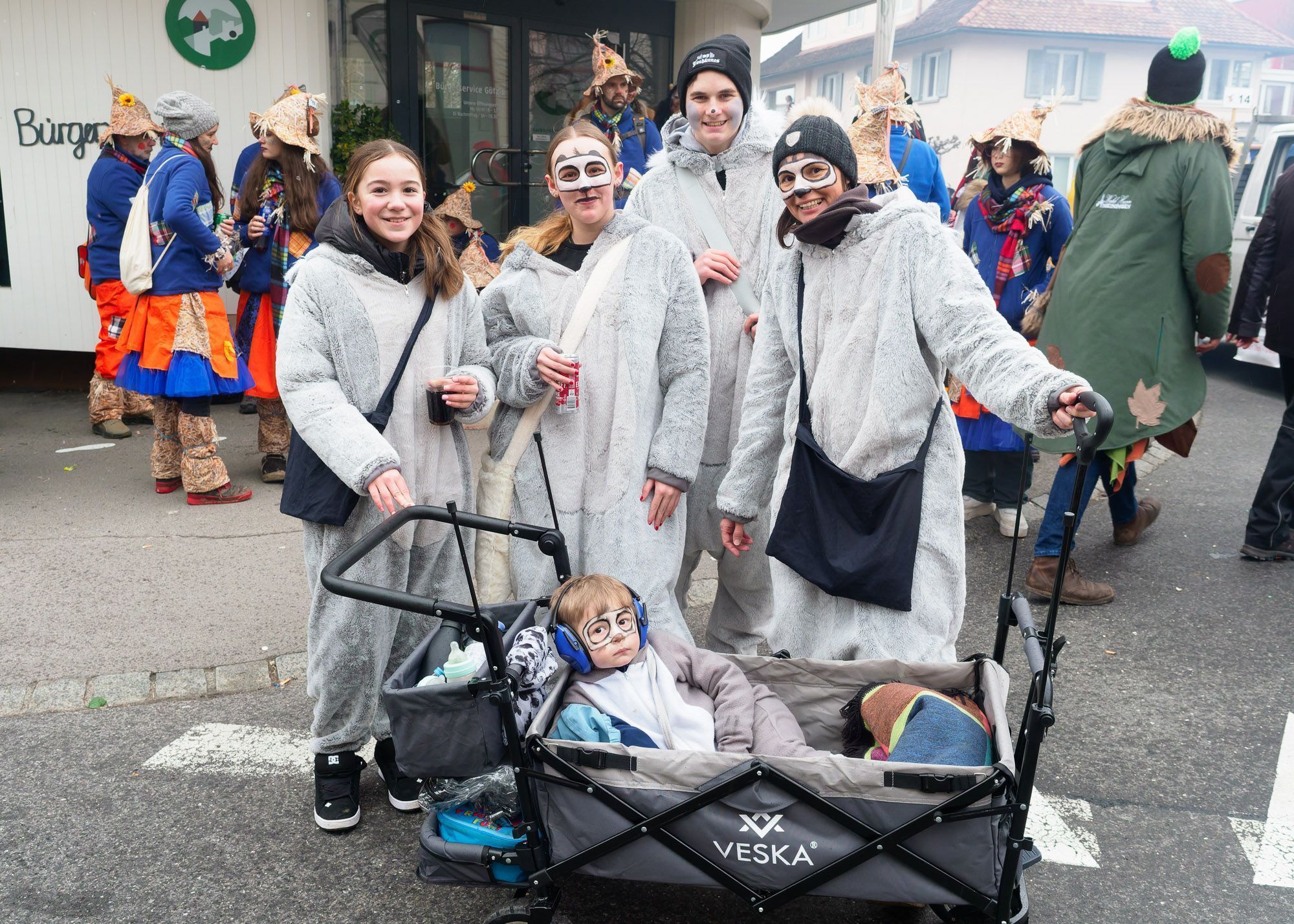Götzner Fasnatumzug - Samstag 14. Februar (Bildergalerie)