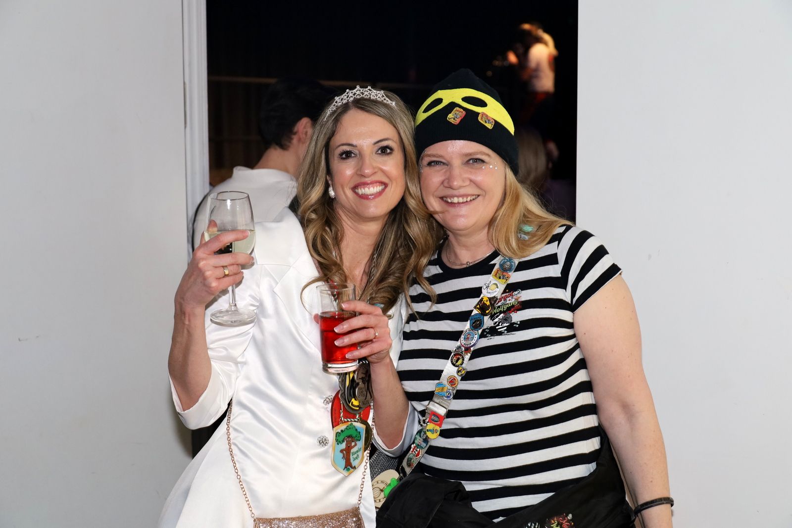 Prinzessinnen unter sich: Prinzessin Tanja (li) und Prinzessin Margot