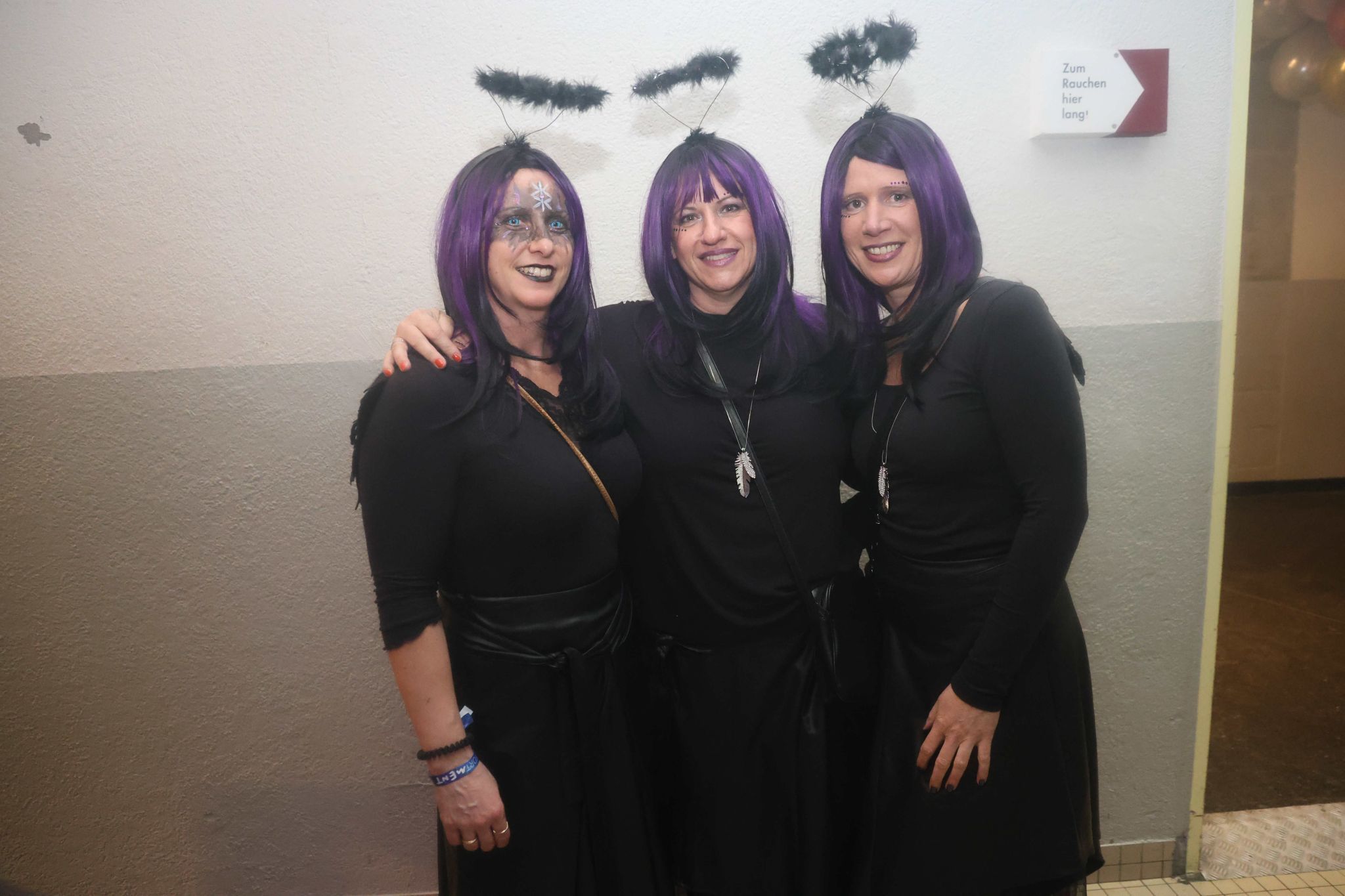 Drei Schwarze Engel.