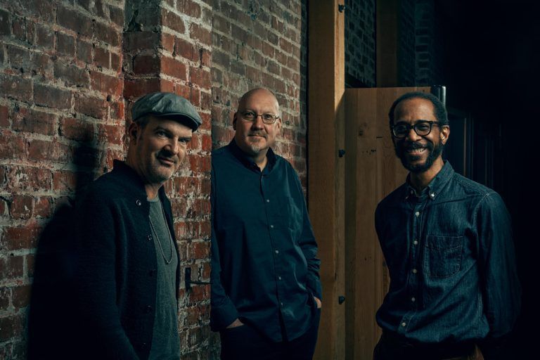 jazzambach26_Wolfgang Muthspiel TRIO_feat_Blade_Colley_byNinoFernandez.jpeg