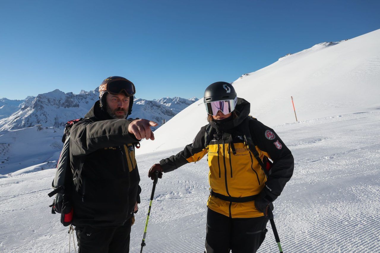 „Lieber einmal zu viel ausrücken als zu wenig“ – Lawinensprengungen am Arlberg
