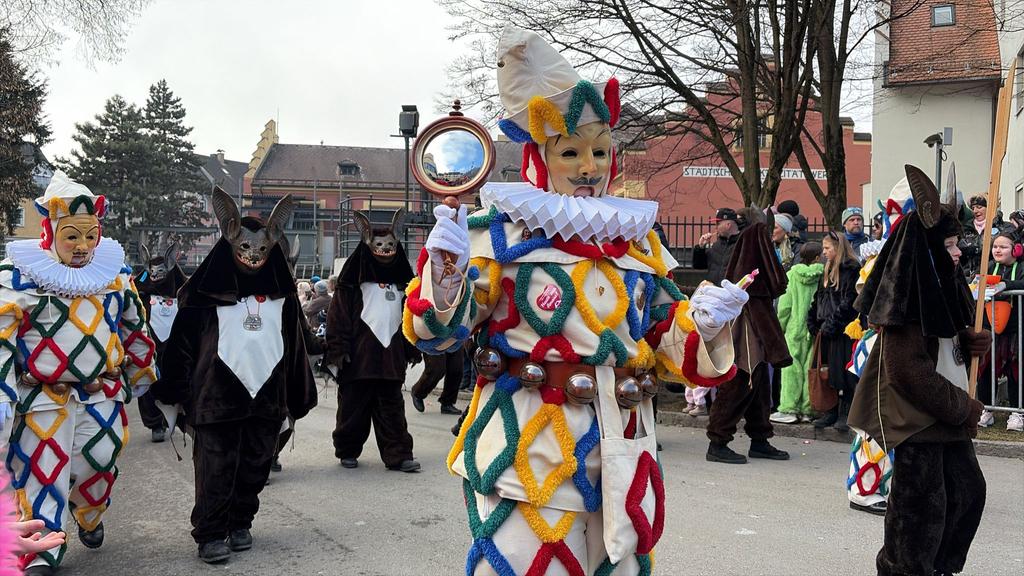 Die schönsten Bilder: So verwandelten 3000 Mäschgerle Feldkirch in eine Faschingshochburg