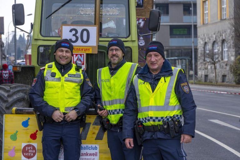 Die schönsten Bilder: So verwandelten 3000 Mäschgerle Feldkirch in eine Faschingshochburg