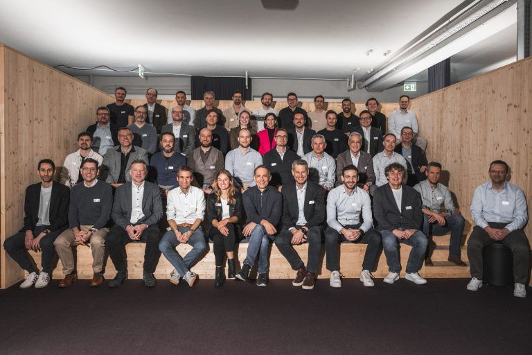 vuture.tech - mid.jpg