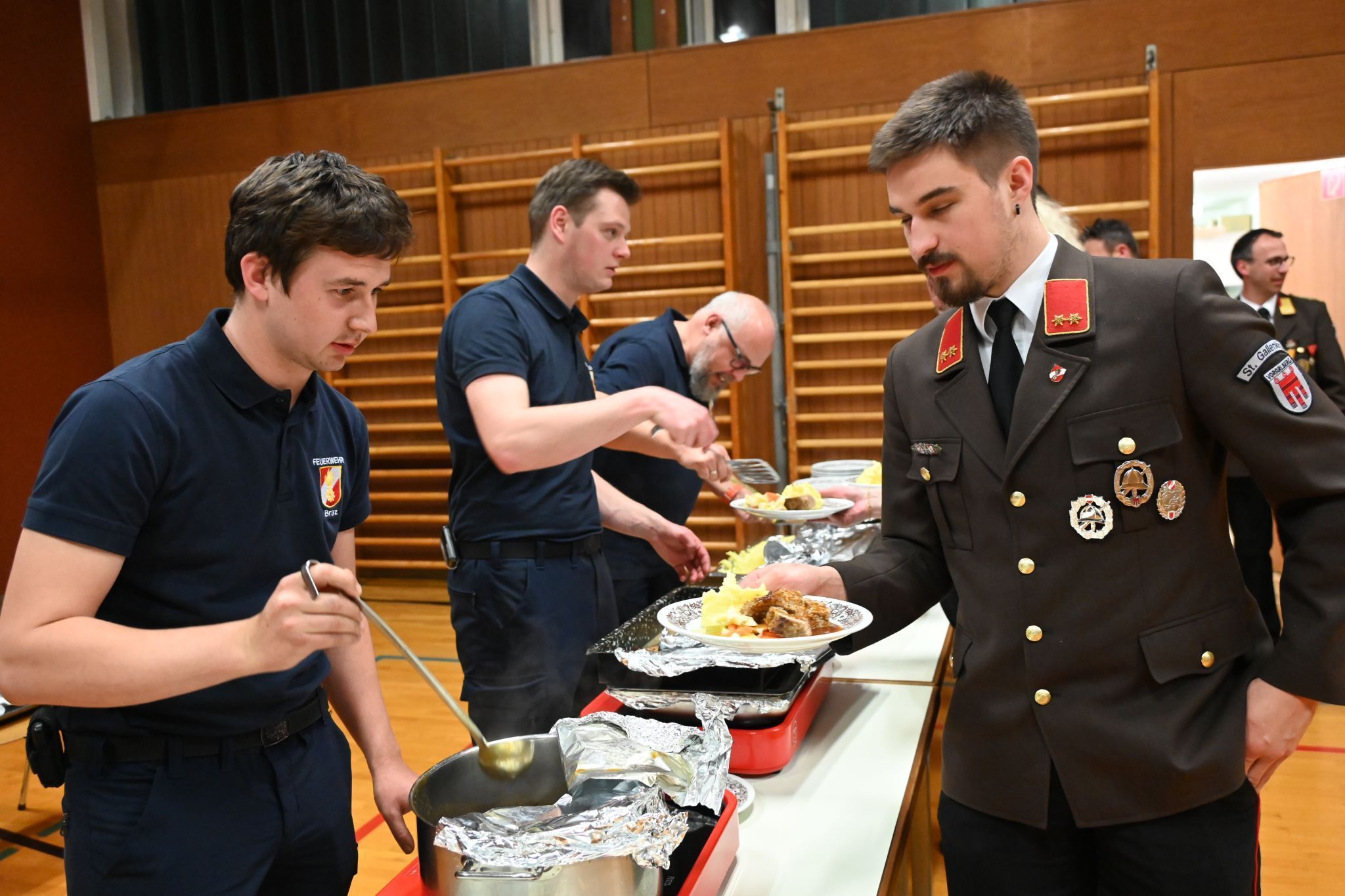 Nach der Dienstbesprechung ließ man den Abend bei einem Essen ausklingen.