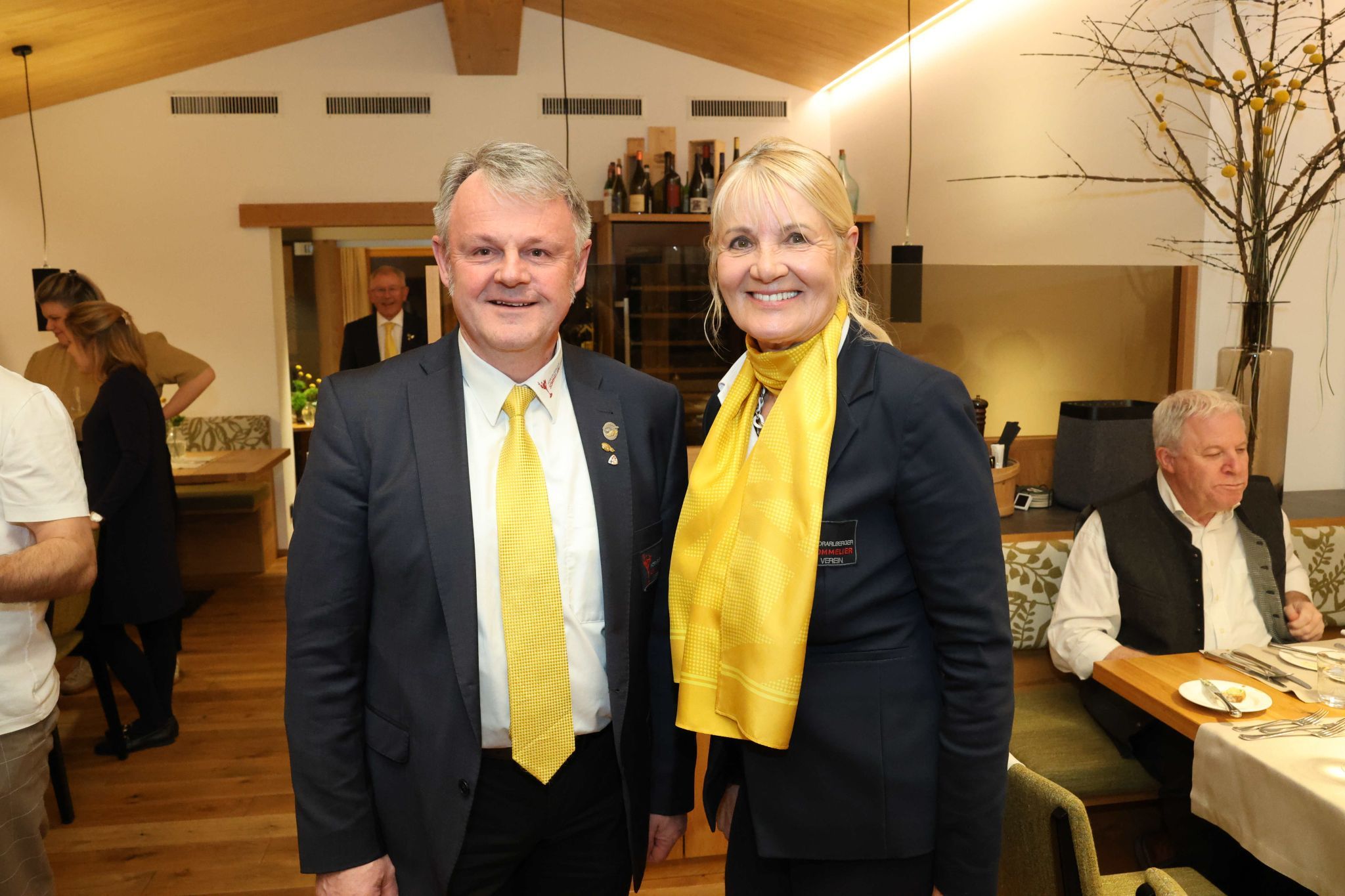 VSOV-Vereinsmanager und Weinhändler Jürgen Katschitsch, Ingrid Rieder.
