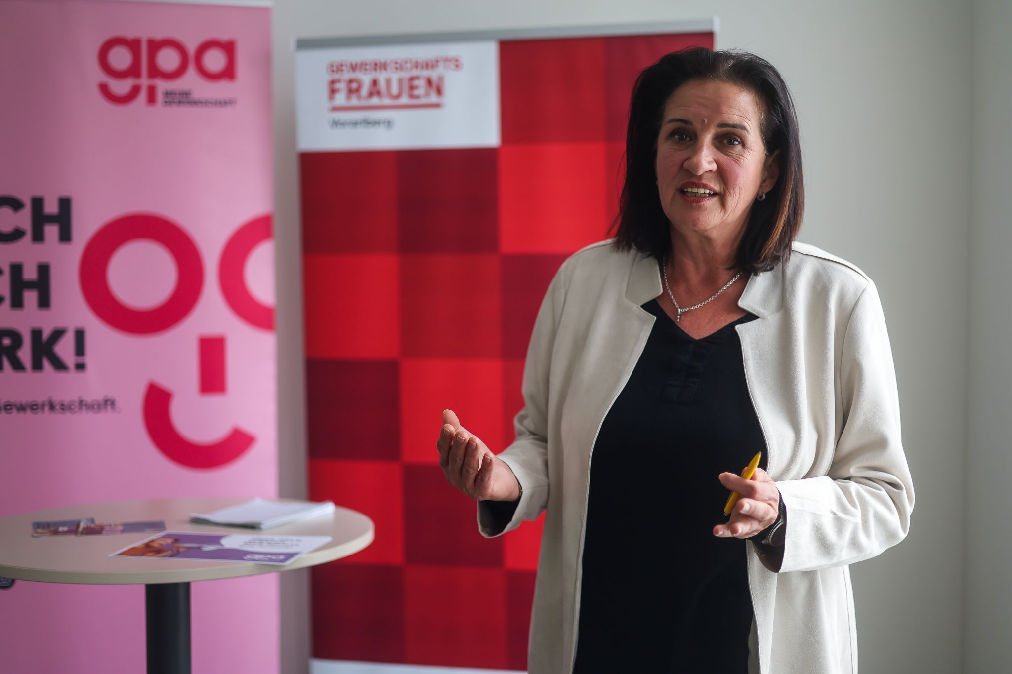 Erfolgreich verhandeln: Wie Frauen ihr Gehalt steigern können