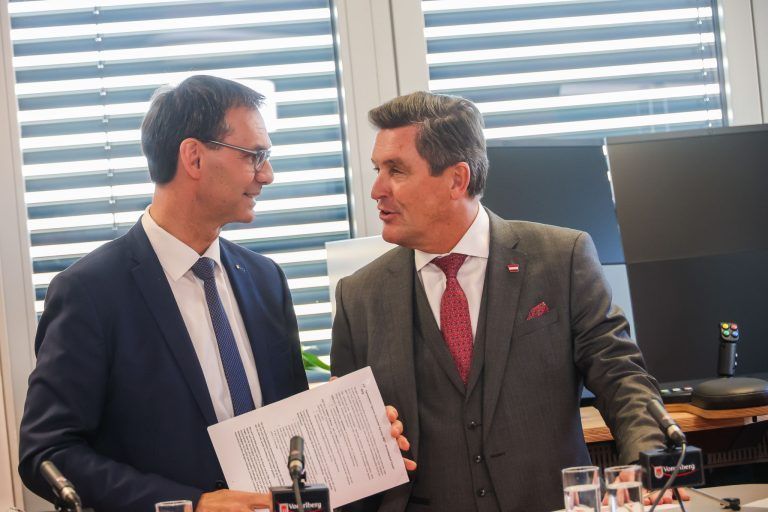 Güterterminal bekommt dritten Kran, Infrastruktur gesamt mehr Tempo