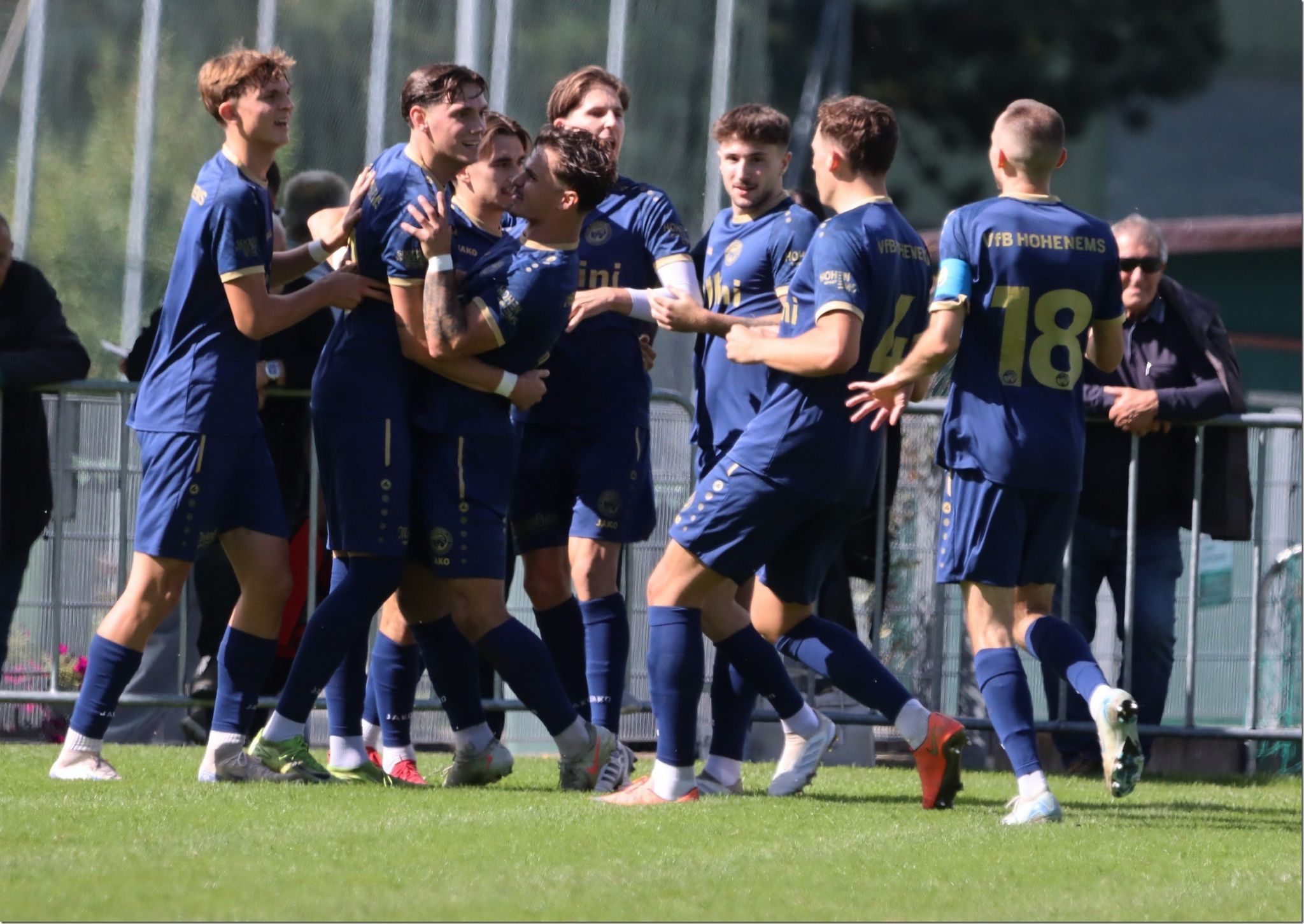 Hohenems gewann trotz Rückstand in Schwaz. KNOBEL