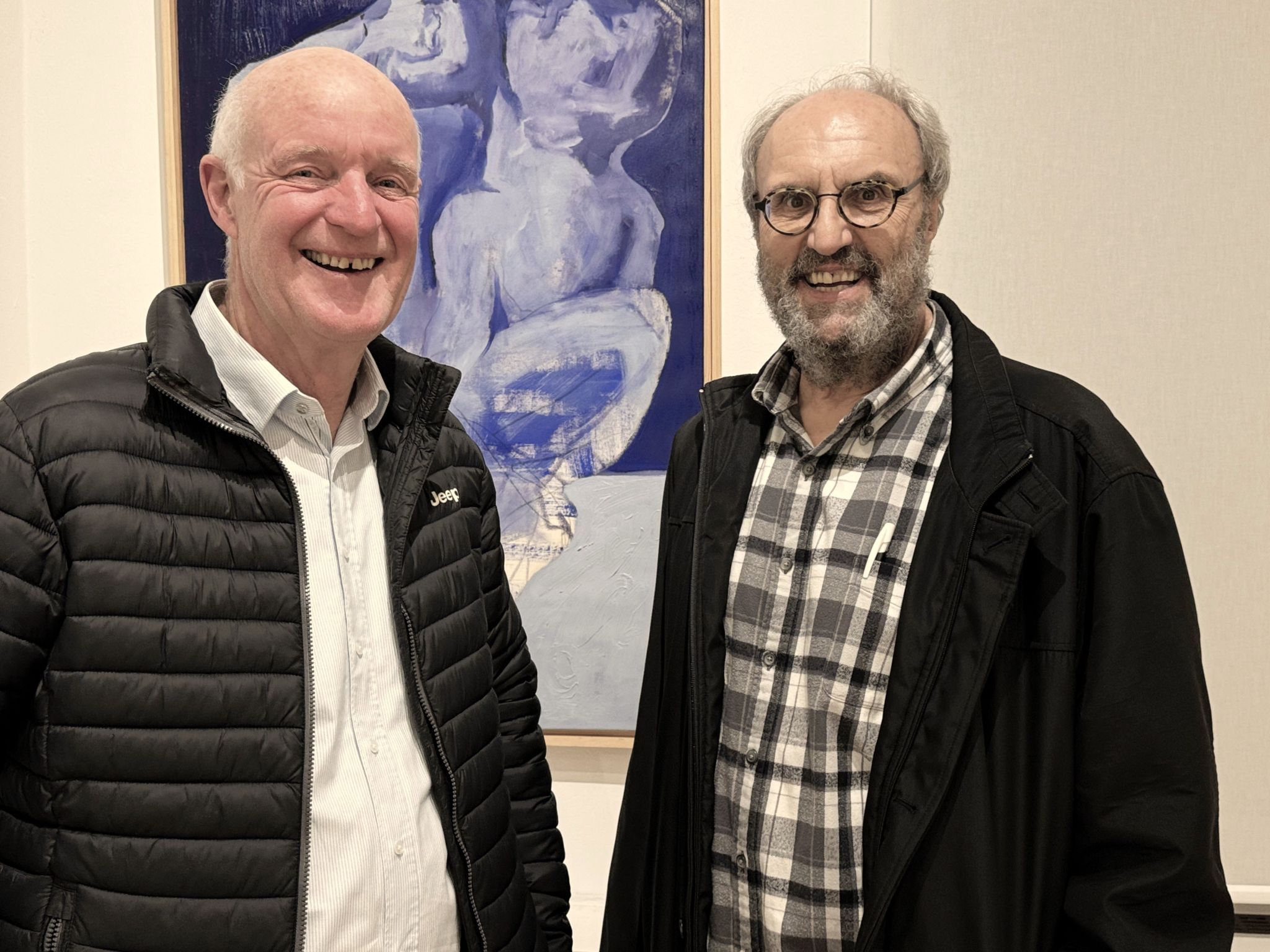 Vernissageredner Hermann Präg mit KunstVorarlberg-Obmann Hanno Metzler.