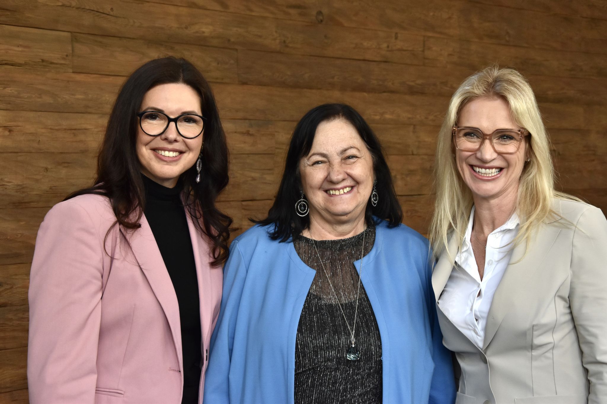 Die Bludenzer Vize-Bgm. Andrea Mallitsch, Olga Pircher und Helga Sartori (Hausleiterin des SeneCura Sozialzentrum Laurentiuspark Bludenz).