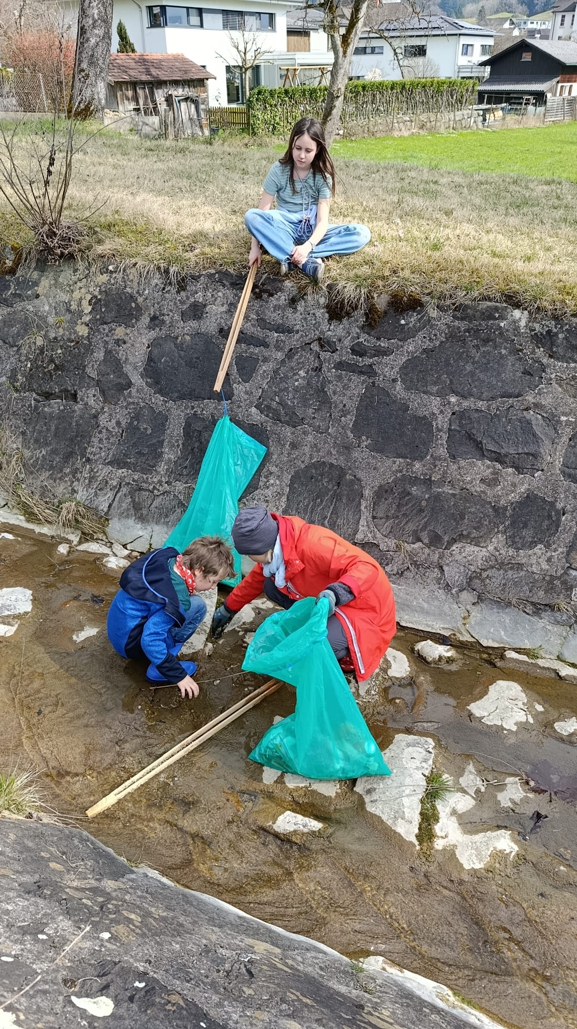 Auch die Bäche wurden gesäubert.