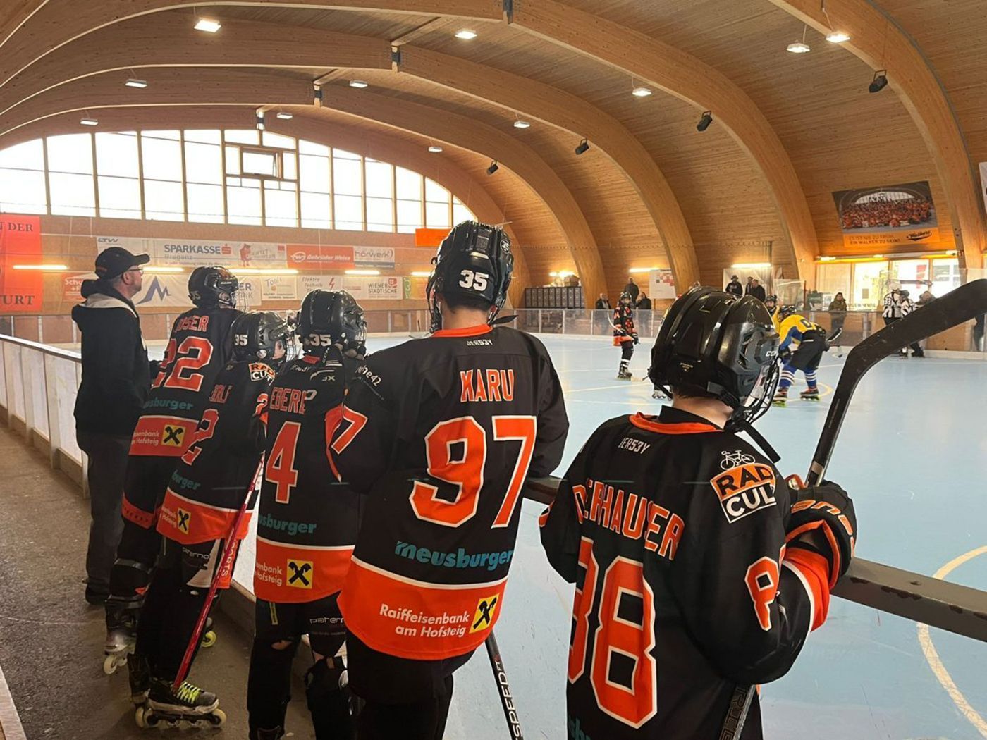 Die U16-Walkers gaben sich im ersten Heimspiel der neuen Saison keine Blöße. (c) Verein