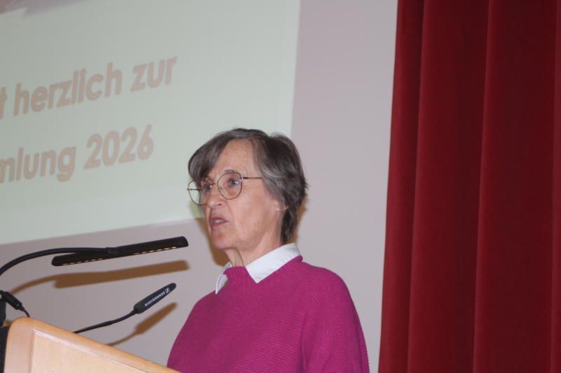 Referentin für die Jassrunde. 