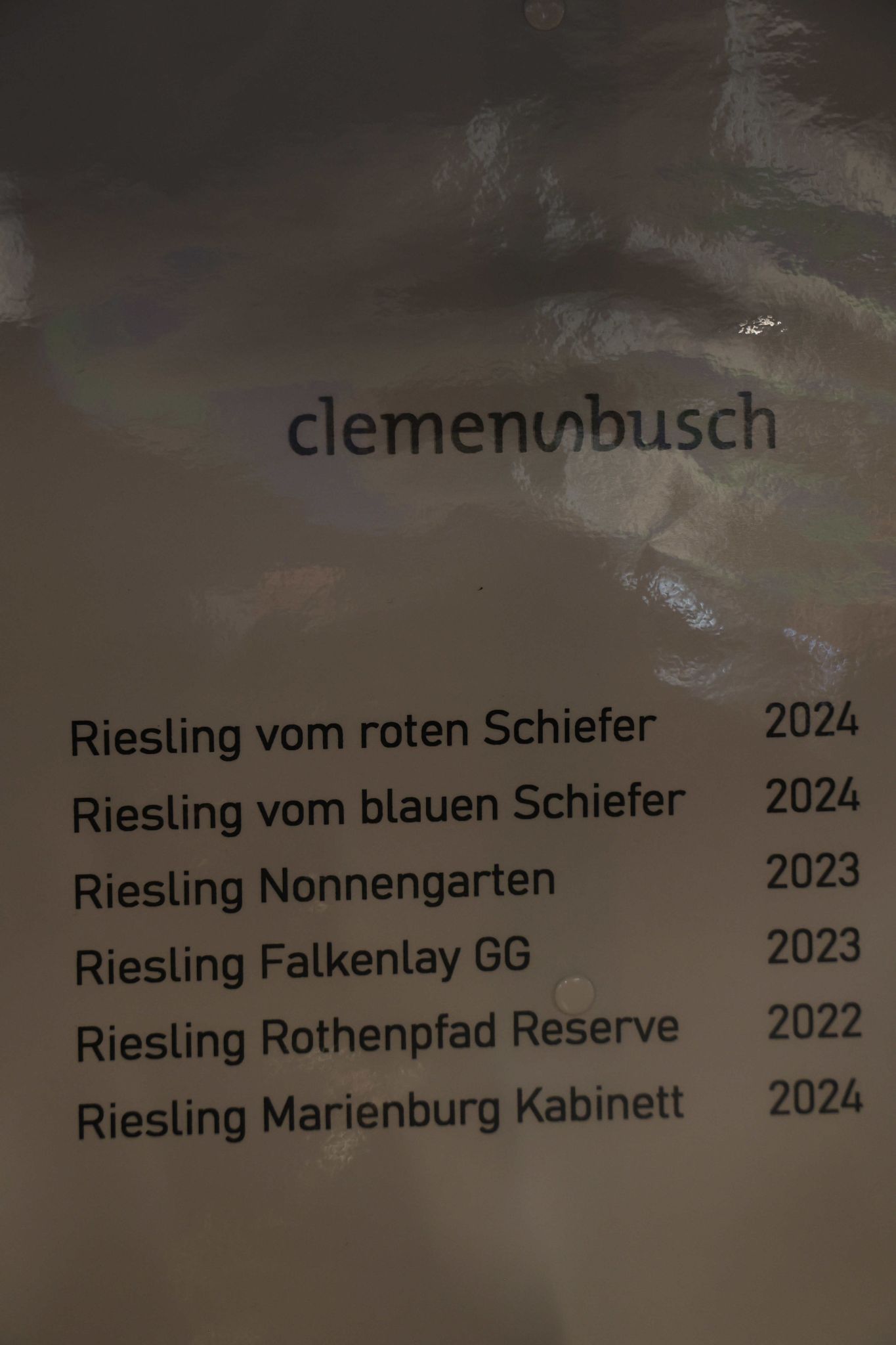 Veranstalter und Winzer bei der 