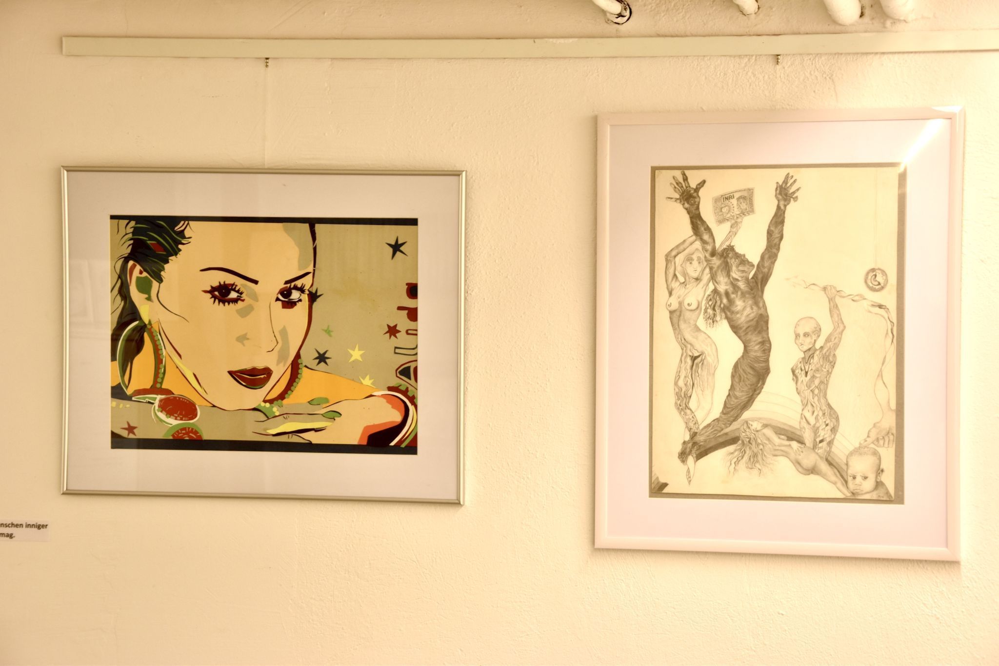 Werke von Rainer Schlatter in seinem Ausstellungsraum in der MAP-Kellergalerie