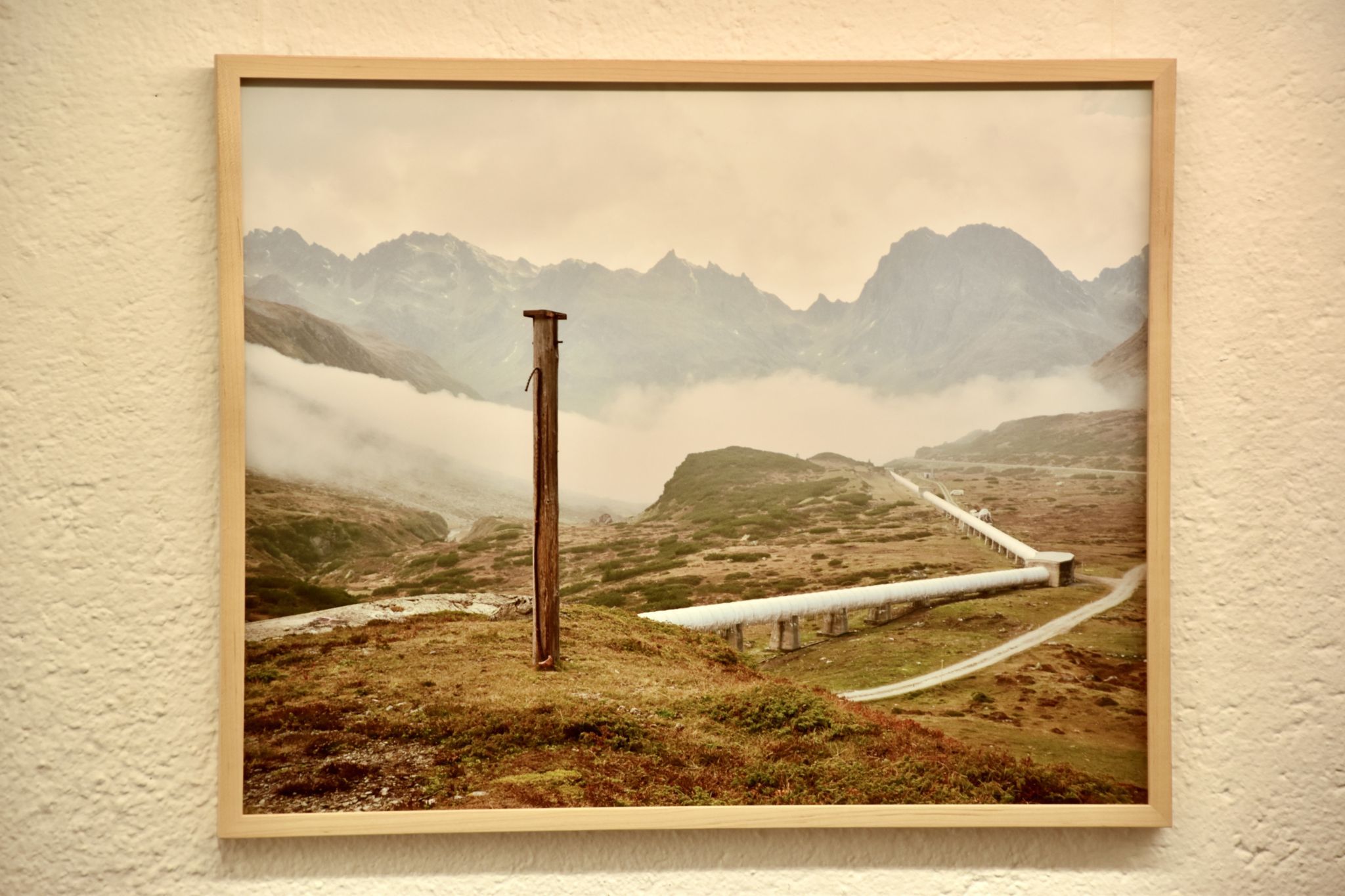 Eine Arbeit der Künstlerin Sarah Schlatter in ihrem Ausstellungsraum in der MAP-Kellergalerie