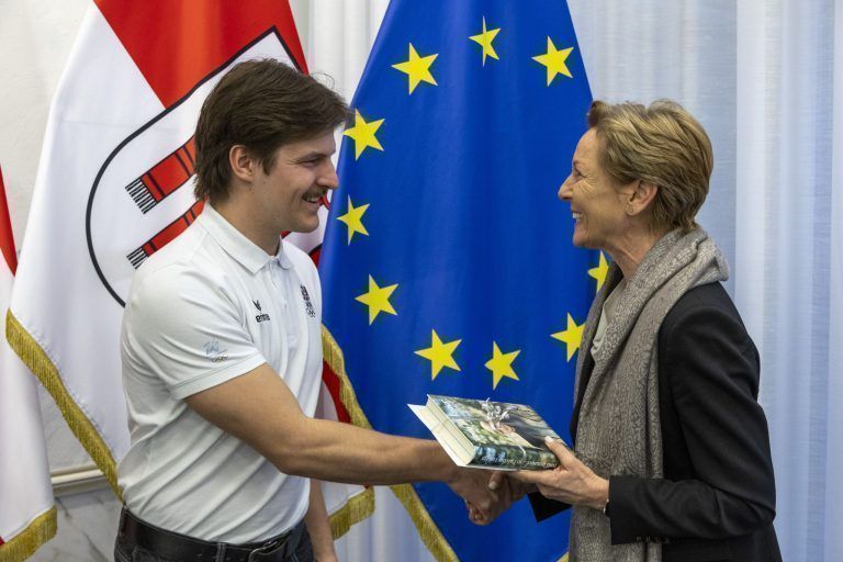 Für Olympiagold gab es goldenes Ehrenzeichen