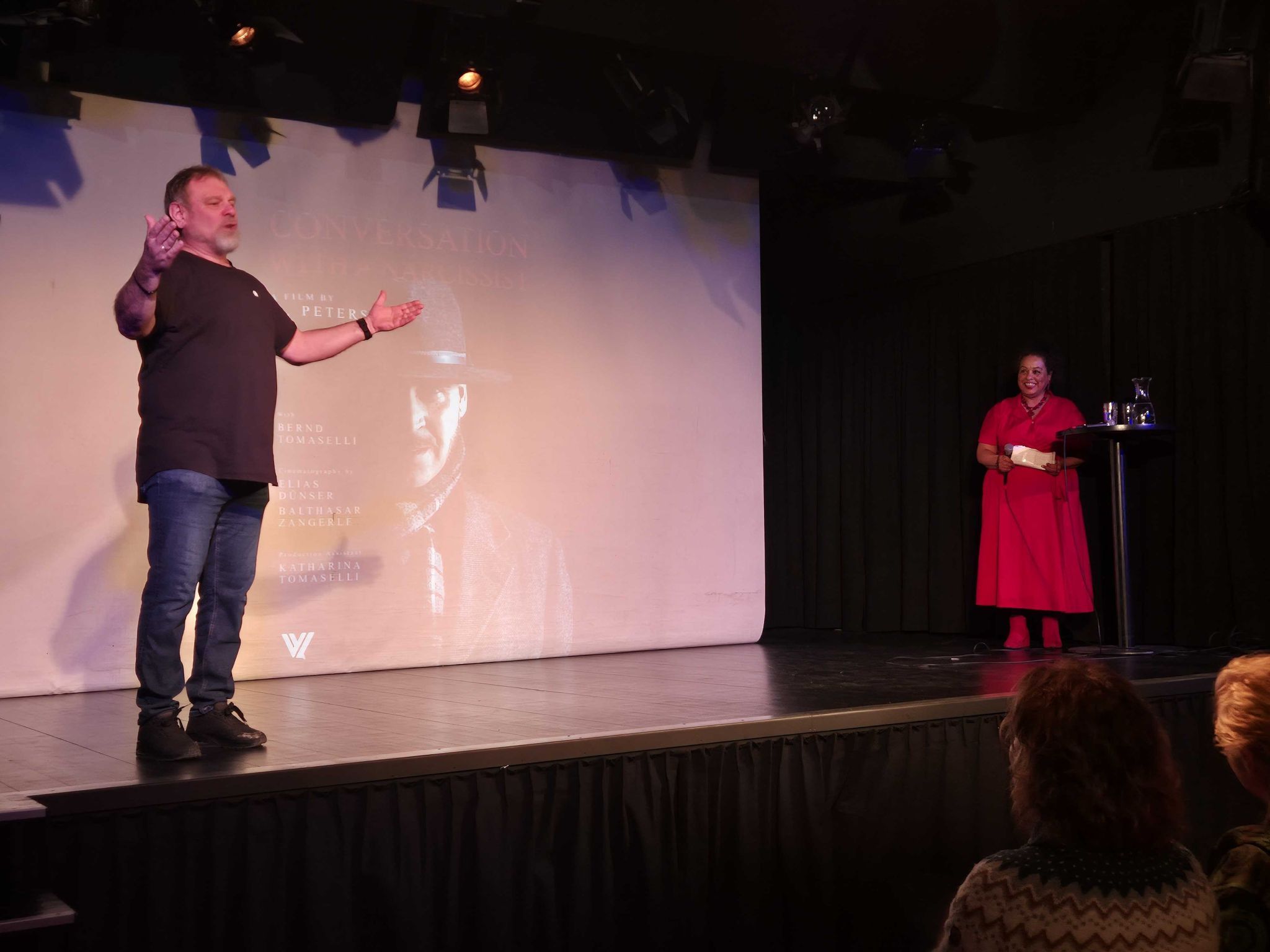 Valentin Sottopietra begrüßt als Opmann und Dornbirner Stadtrat die Premieregäste