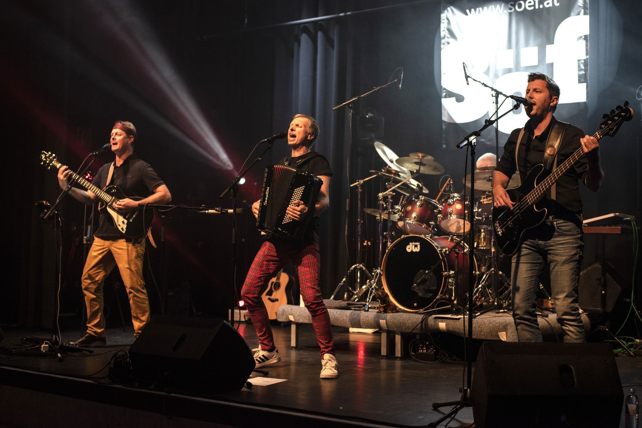 Söf mit vollem Einsatz am Werk (Foto SÖF)