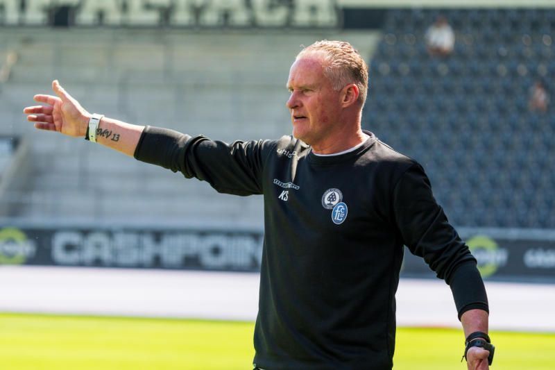 Offen die Zukunft von Klaus Stocker.