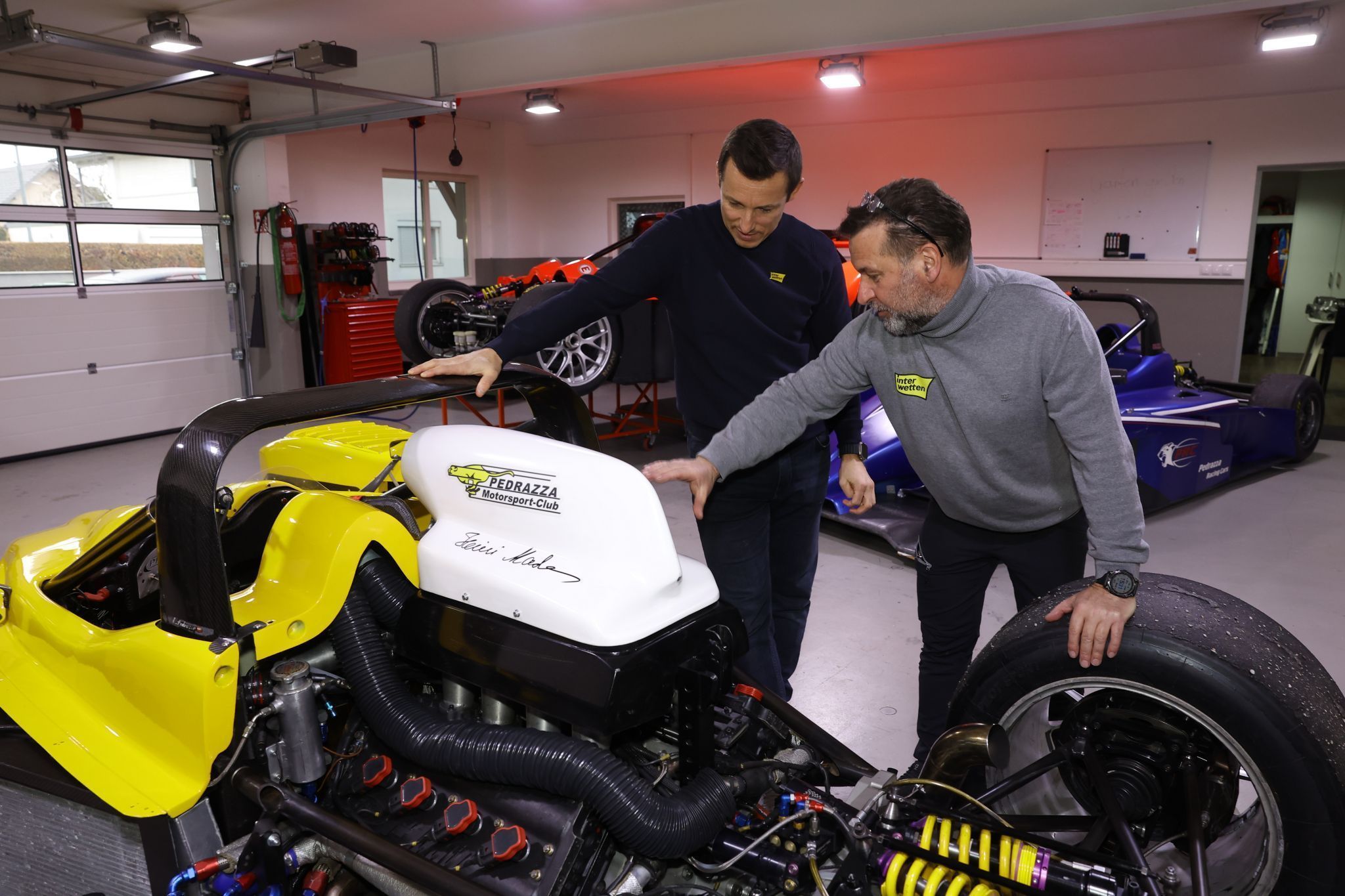 Christian Klien in der Rennabteilung von Pedrazza Racing (Bildergalerie)