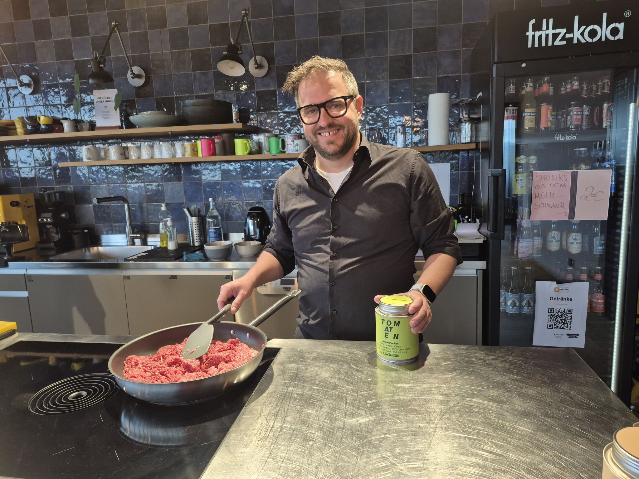 Um ins Gespräch zu kommen, eignen sich aus Sicht des erfahrenen Marketers auch Weine – ausgesuchte.