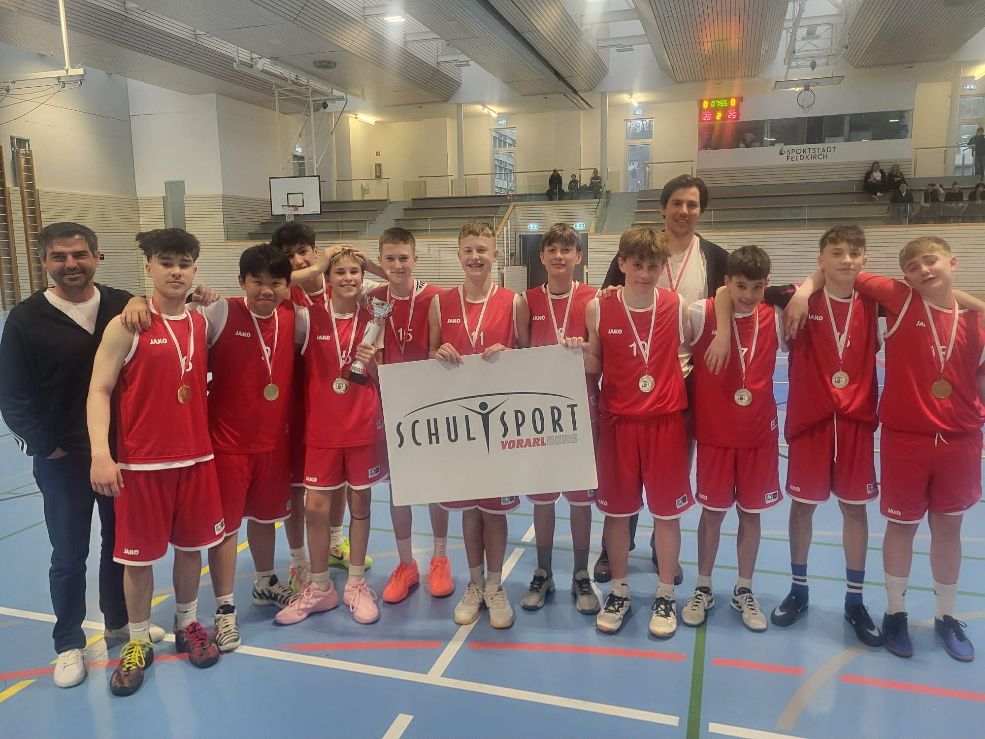 SMS Rankweil ist Landessieger im Basketball.