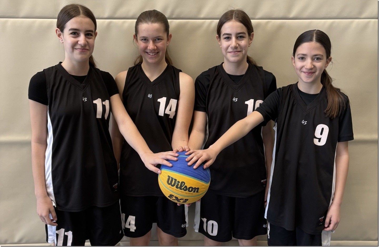 Das Aushängeschild der SMS Rankweil-West in Sachen 3x3, das Team der 2a-Mädchen: Nina Protić, Lea Moosbrugger, Maja Protić, Valentina Mičić.