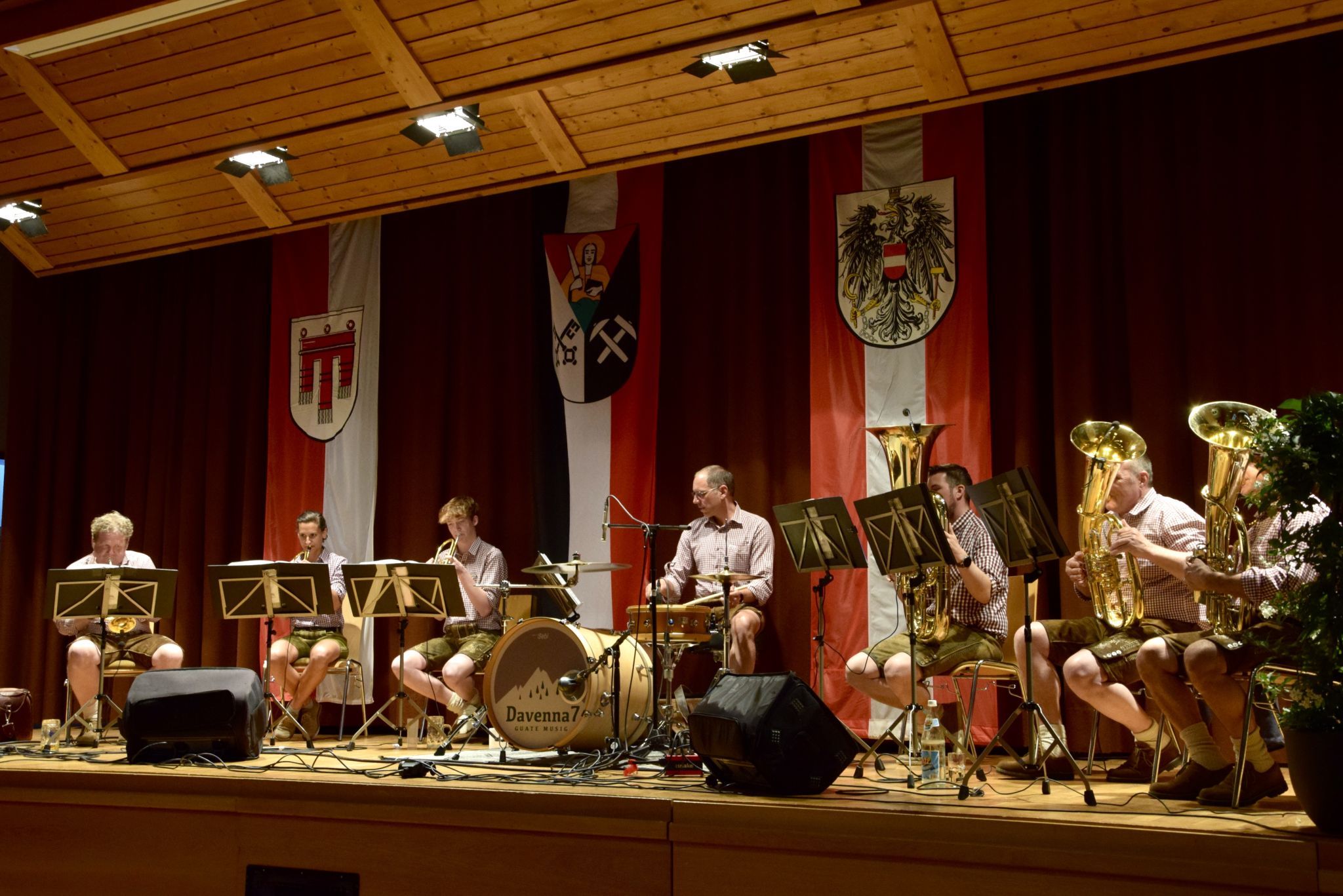 Fünf Musikgruppen werden am Blasmusikabend im Polysaal mitwirken, darunter die Davenna 7 (Bild vom 4. Mai 2024).