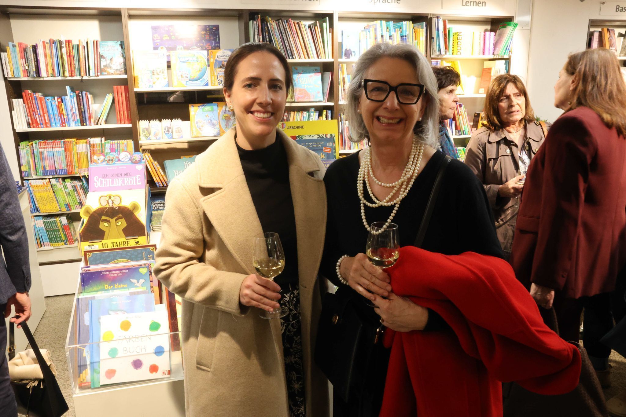 Laura und Ingrid Heller (