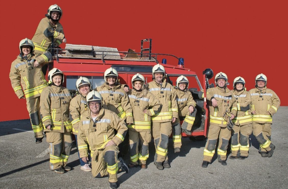 Feuerwehr auf der Theaterbühne