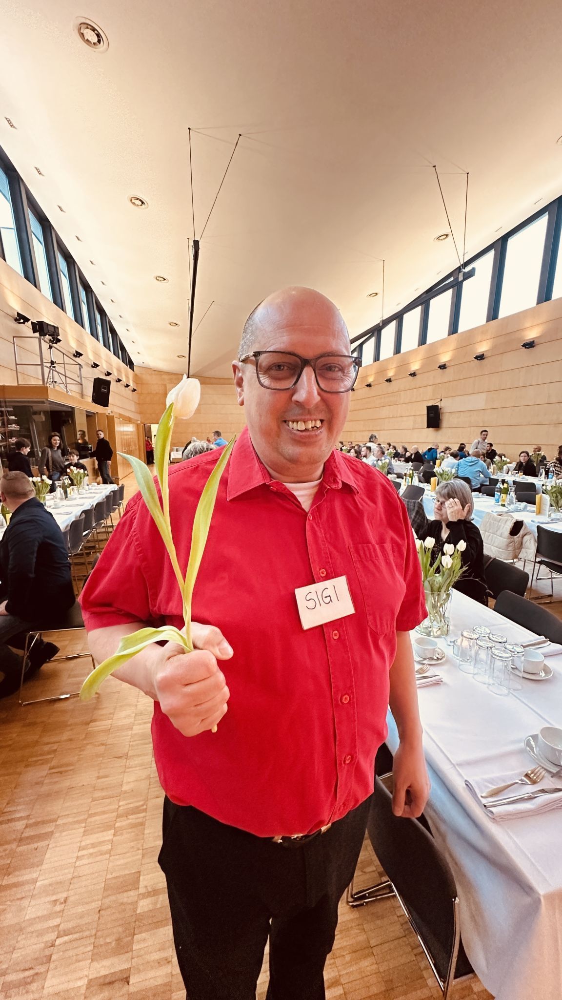 Didi Eisenhofer präsentiert den Traditionsverein 