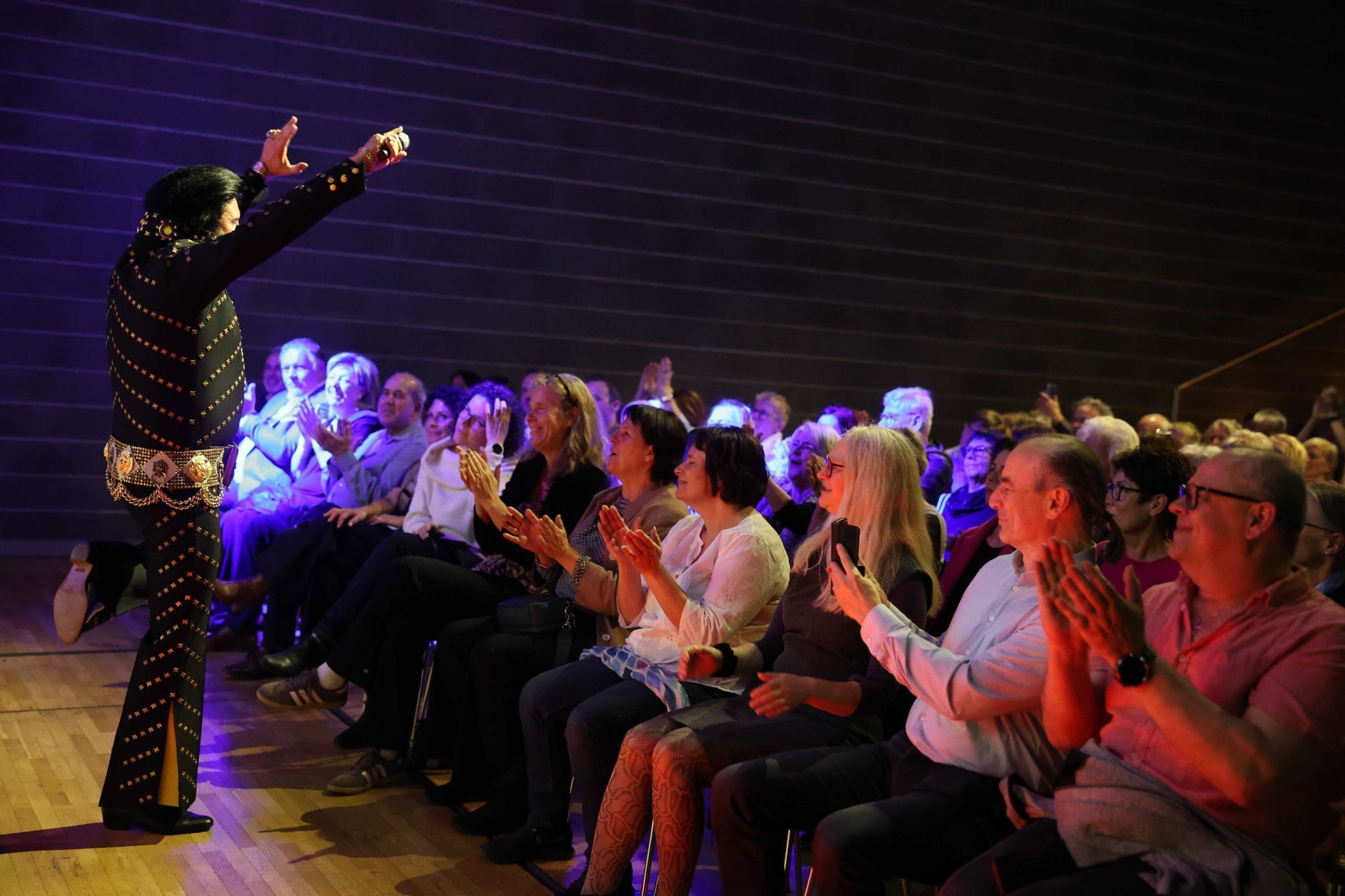 Elvis-Interpret "Rusty" rockte Remise