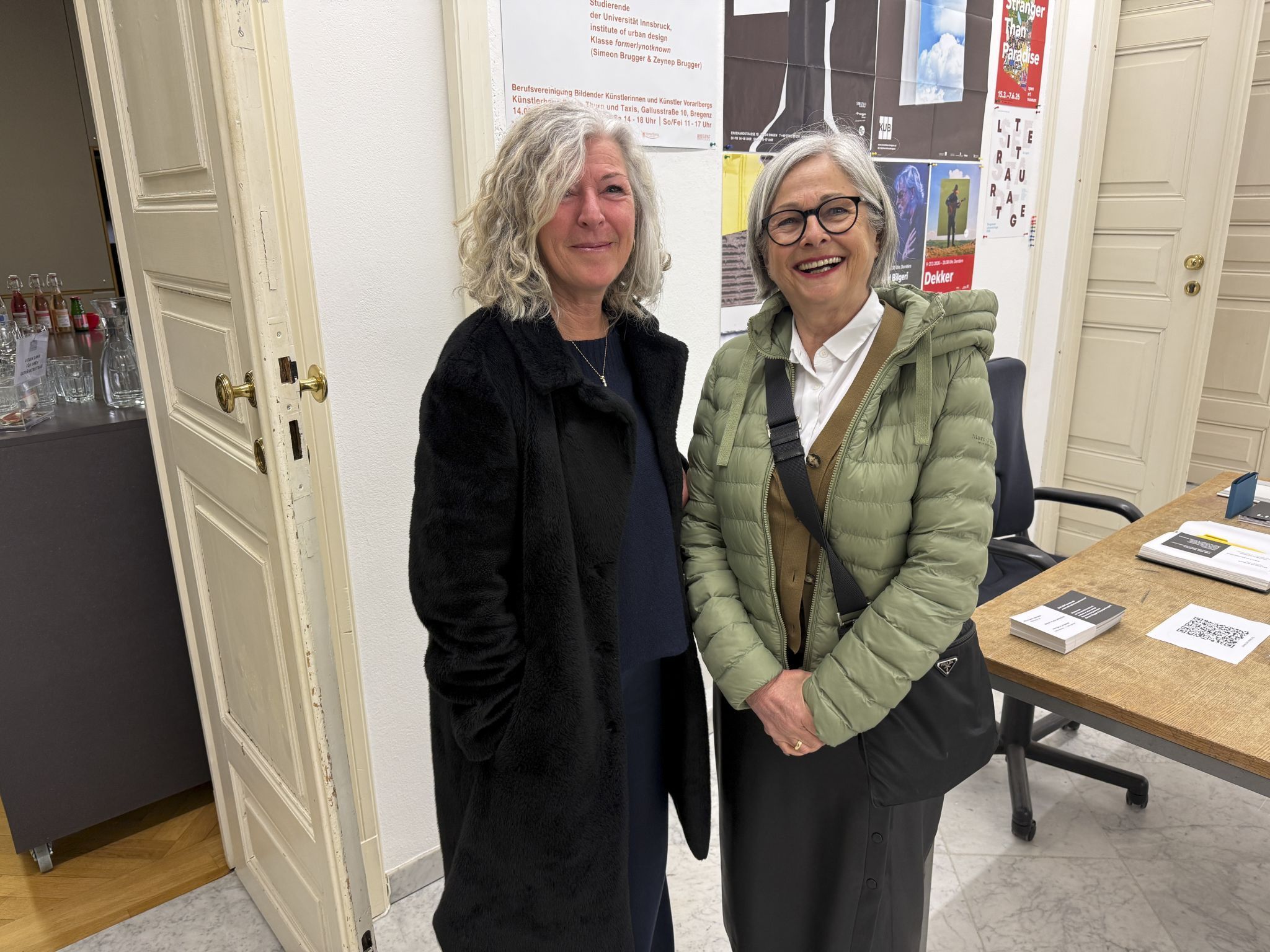 Ursula Schwendinger und Waltraud Zudrell beim Talk