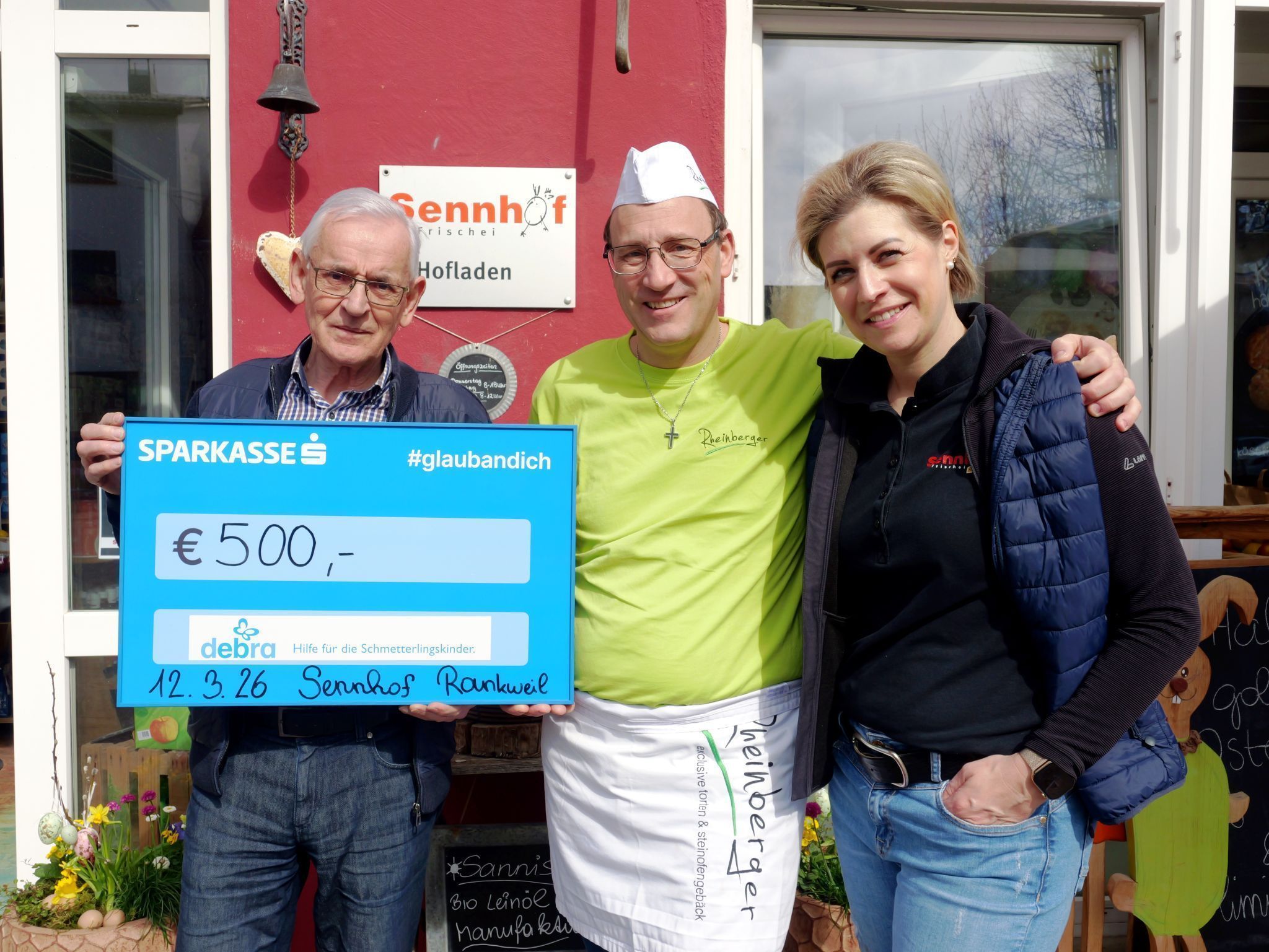 Quadro Ernst, Peter Rheinberger und Sabine Kasper stehen für Engagement und Regionalität.