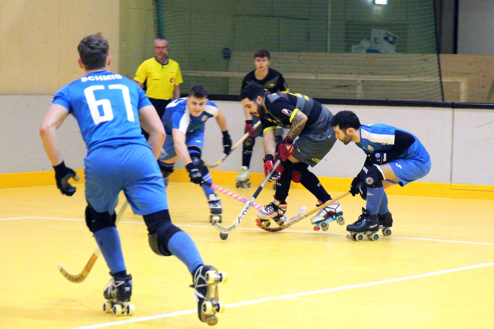 Sechs Tore vor der Pause ebneten den Weg ins Playoff.