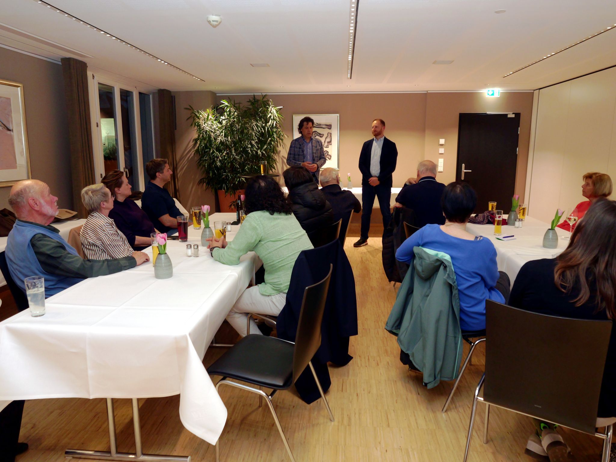 Ortsvorsteher Mathias Mathis begrüßte die Gäste und sammelte die Anliegen aus der Bevölkerung.