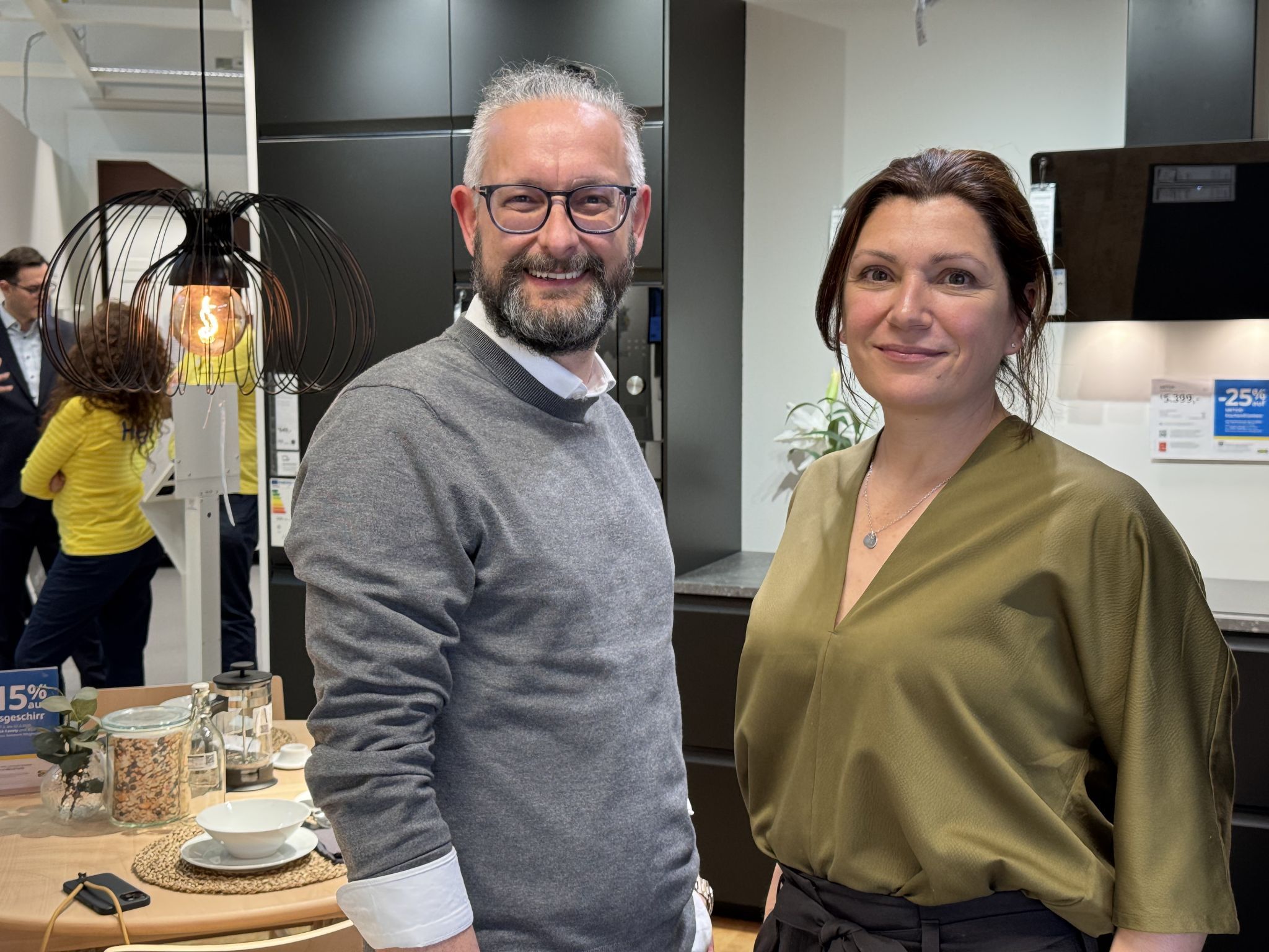 Robert Charuza (Real Estate Construction) und Sandra Sindler-Larsson (Establishment Manager)