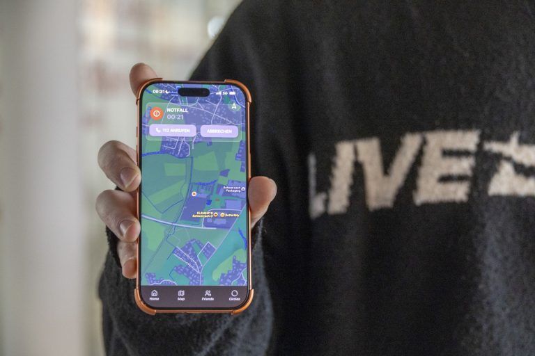 Eine App gegen die Angst: Wie Marc Reutz für Sicherheit an öffentlichen Orten sorgt