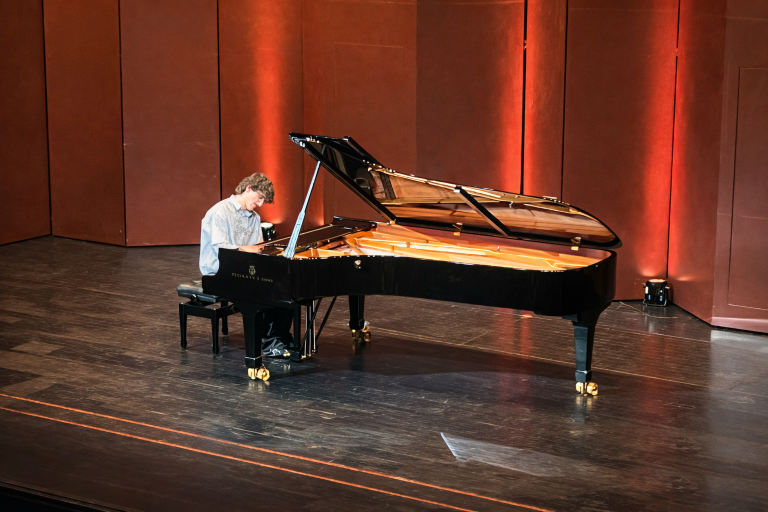 ChatGPT Image 6. März 2026, 10_36_53.png